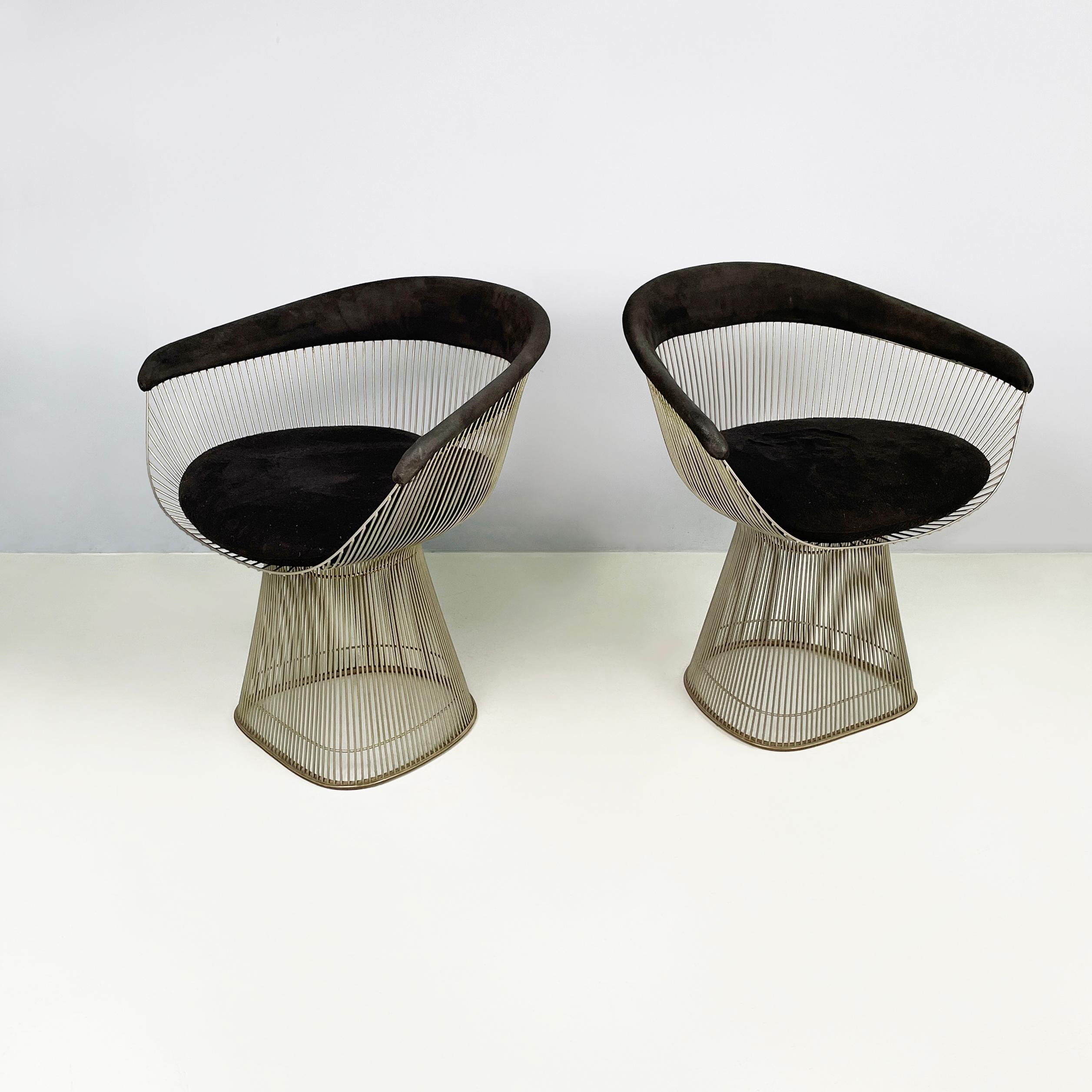 Usa modern Black fabric and metal Cockcit chairs by Warren Platner for Knoll, 1970s
Pair of iconic and vintage cockcit chairs with round base. The structure is made up of curved nickel-plated metal rods welded to rounded frames and the base. The