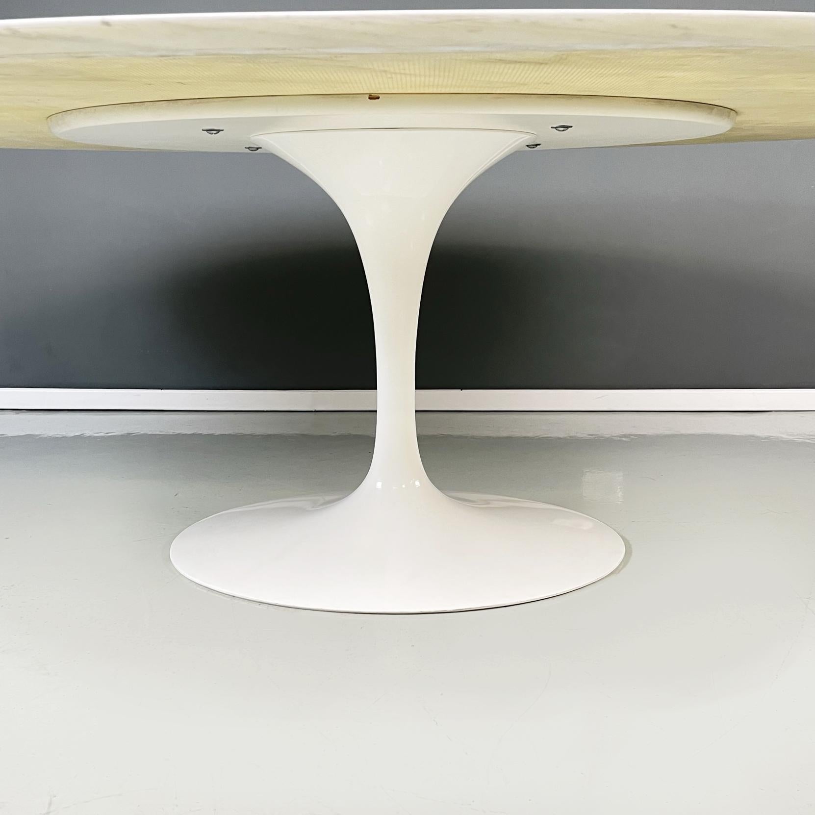 Metal Usa Modern Oval Marble Dining Table Mod. Tulip by Eero Saarinen for Knoll, 1970s