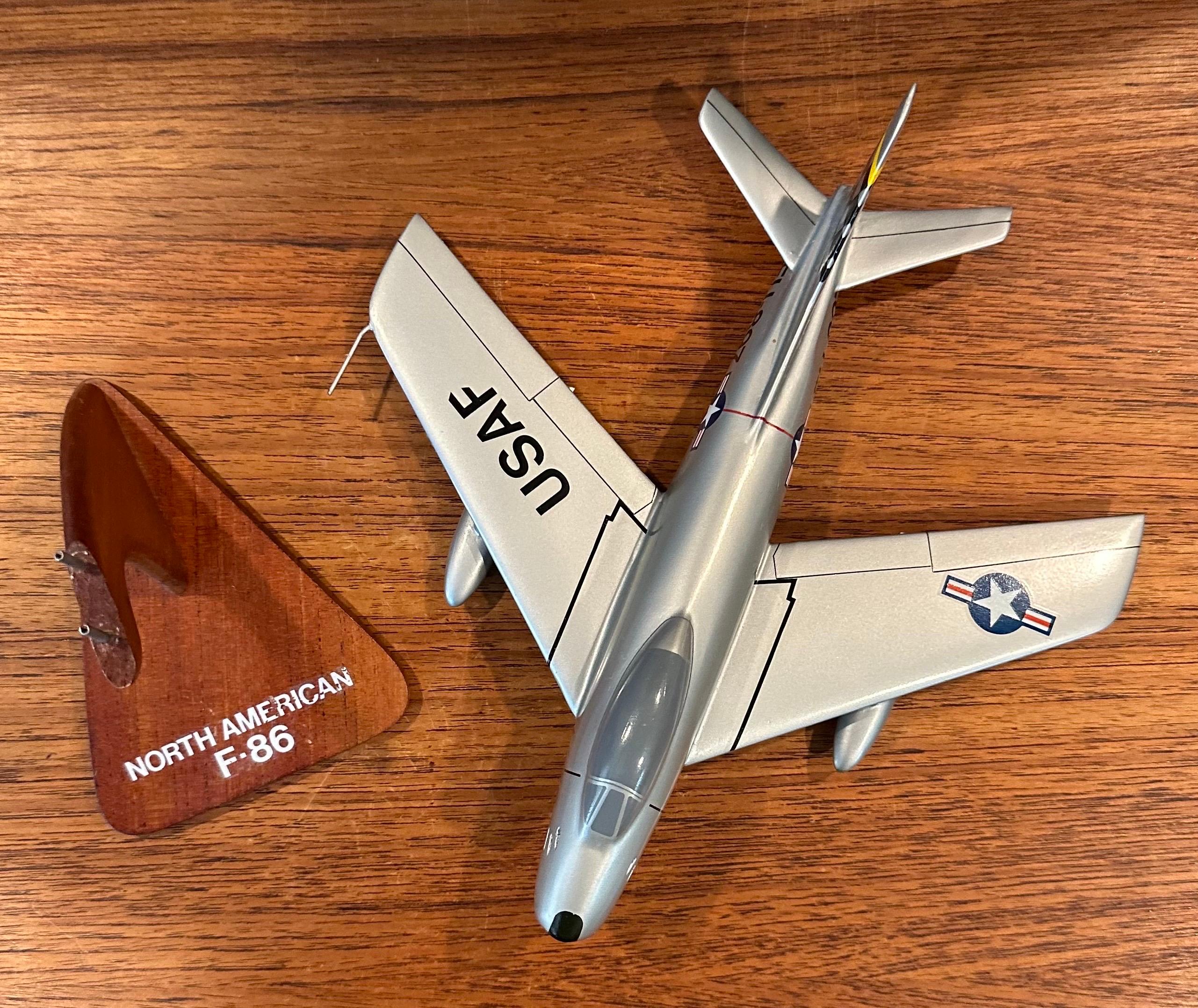 U.S.A.F. Bomber / avion / entrepreneur de bureau nord-américain F-86 en vente 6