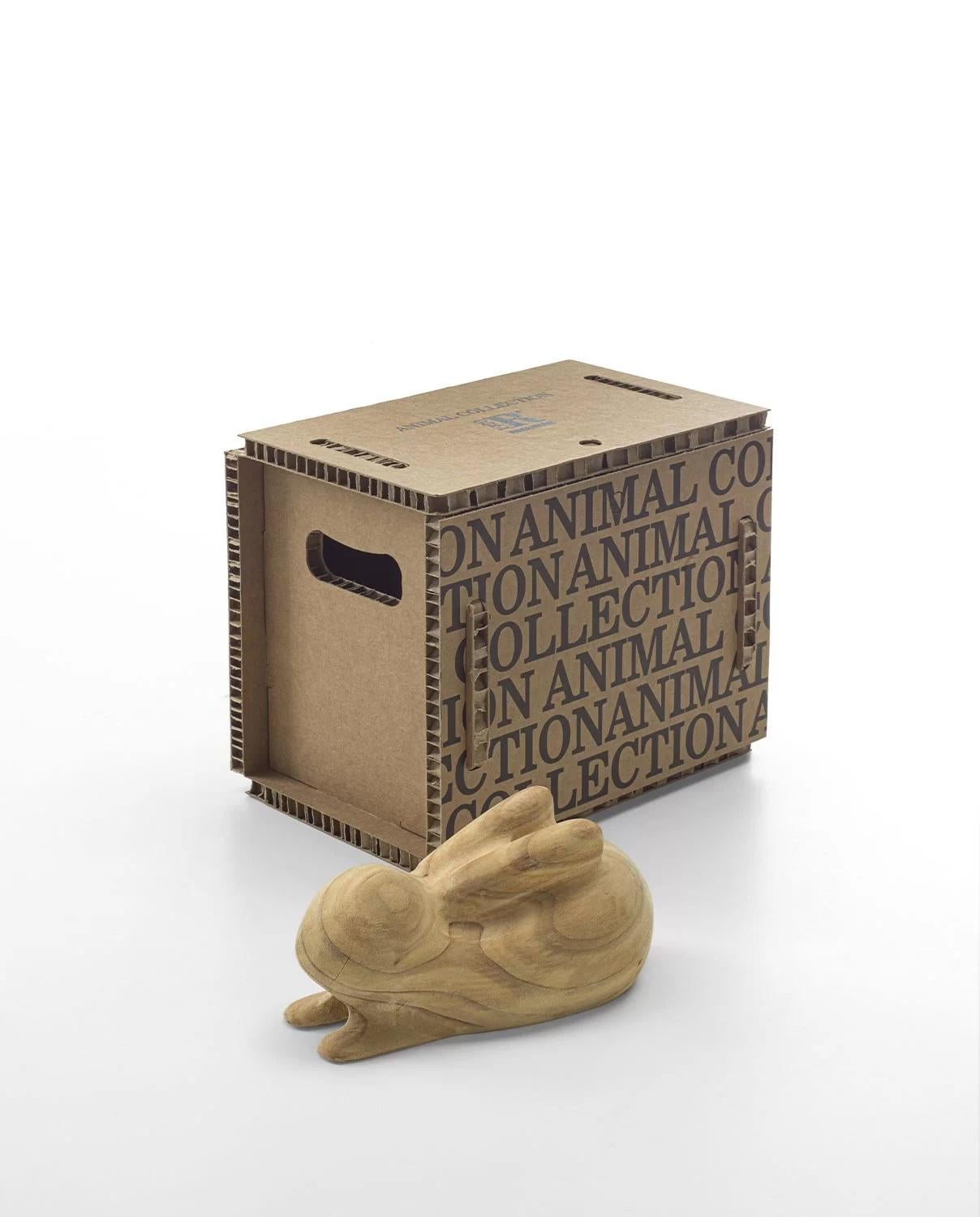 Escultura de madera maciza de conejo Usako, diseñada por Setsu & Shinobu ITO en venta 2