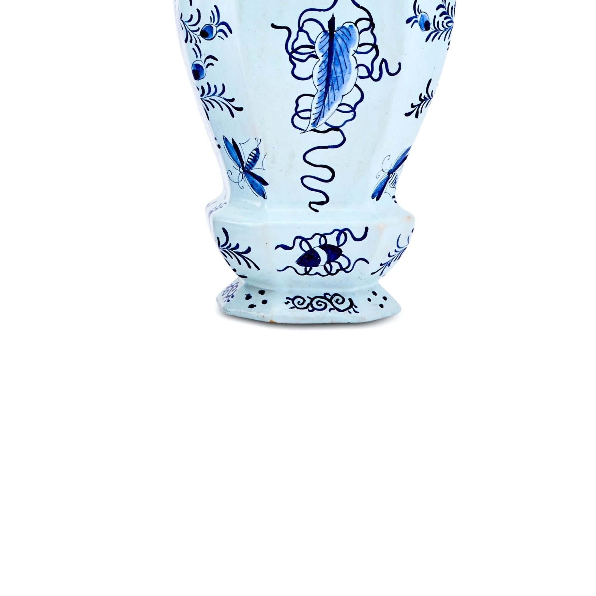 Benutzer Frühes 19. Jahrhundert Niederländisch Delft blau und weiß Niederlande glasierte Keramik co im Zustand „Gut“ im Angebot in Tarry Town, NY