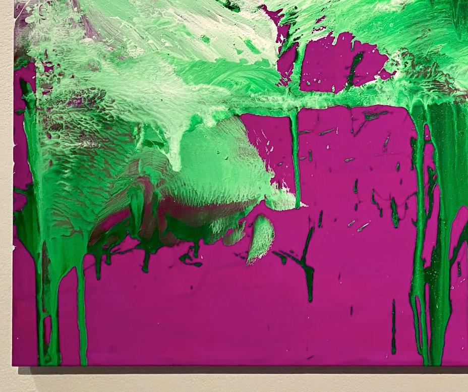 blanc et vert sur violet  « A », acrylique sur toile - peinture abstraite de boxe - Abstrait Painting par Ushio Shinohara