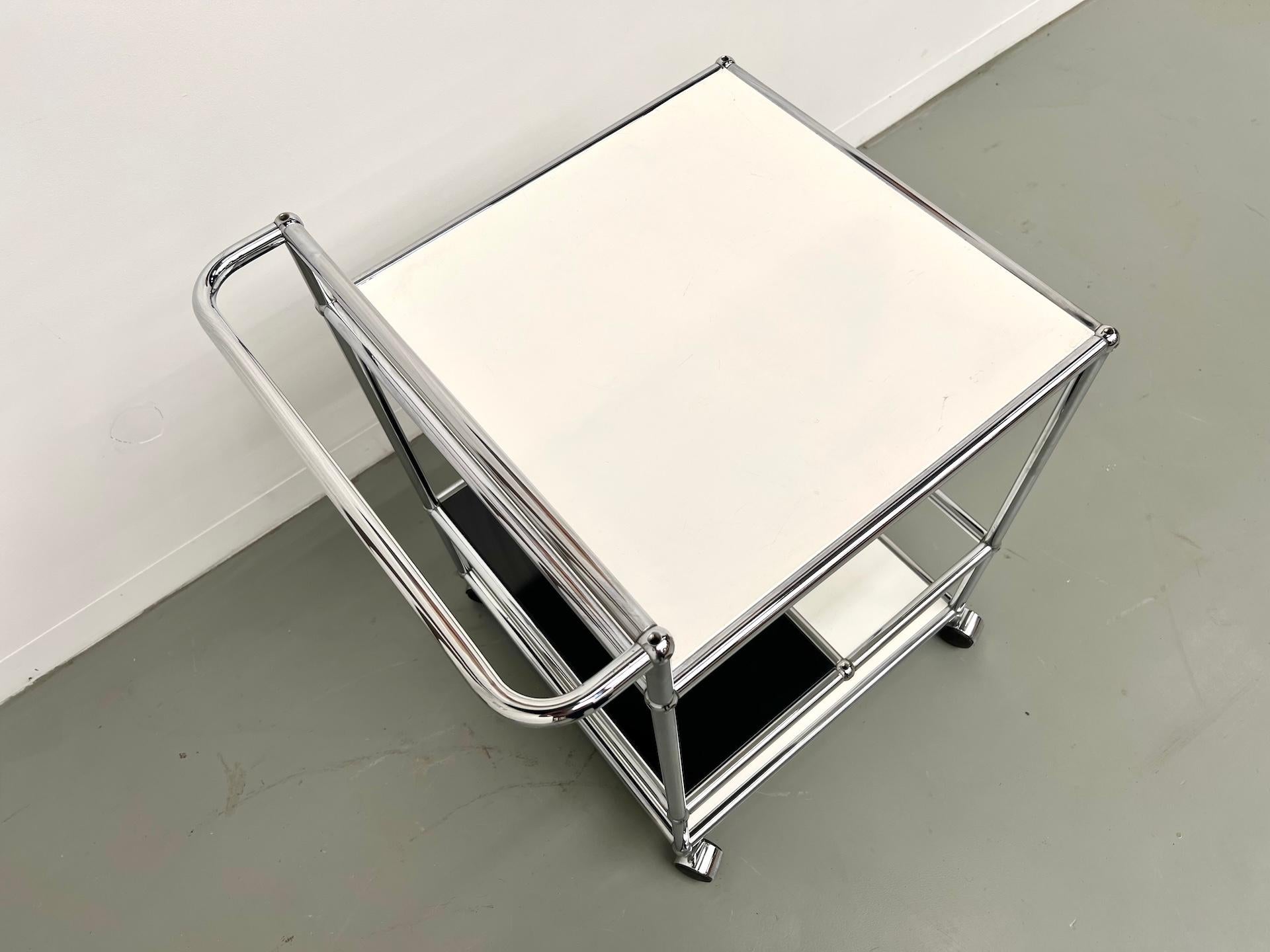 Late 20th Century USM Haller bar cart, produced in the 1980s. For Sale