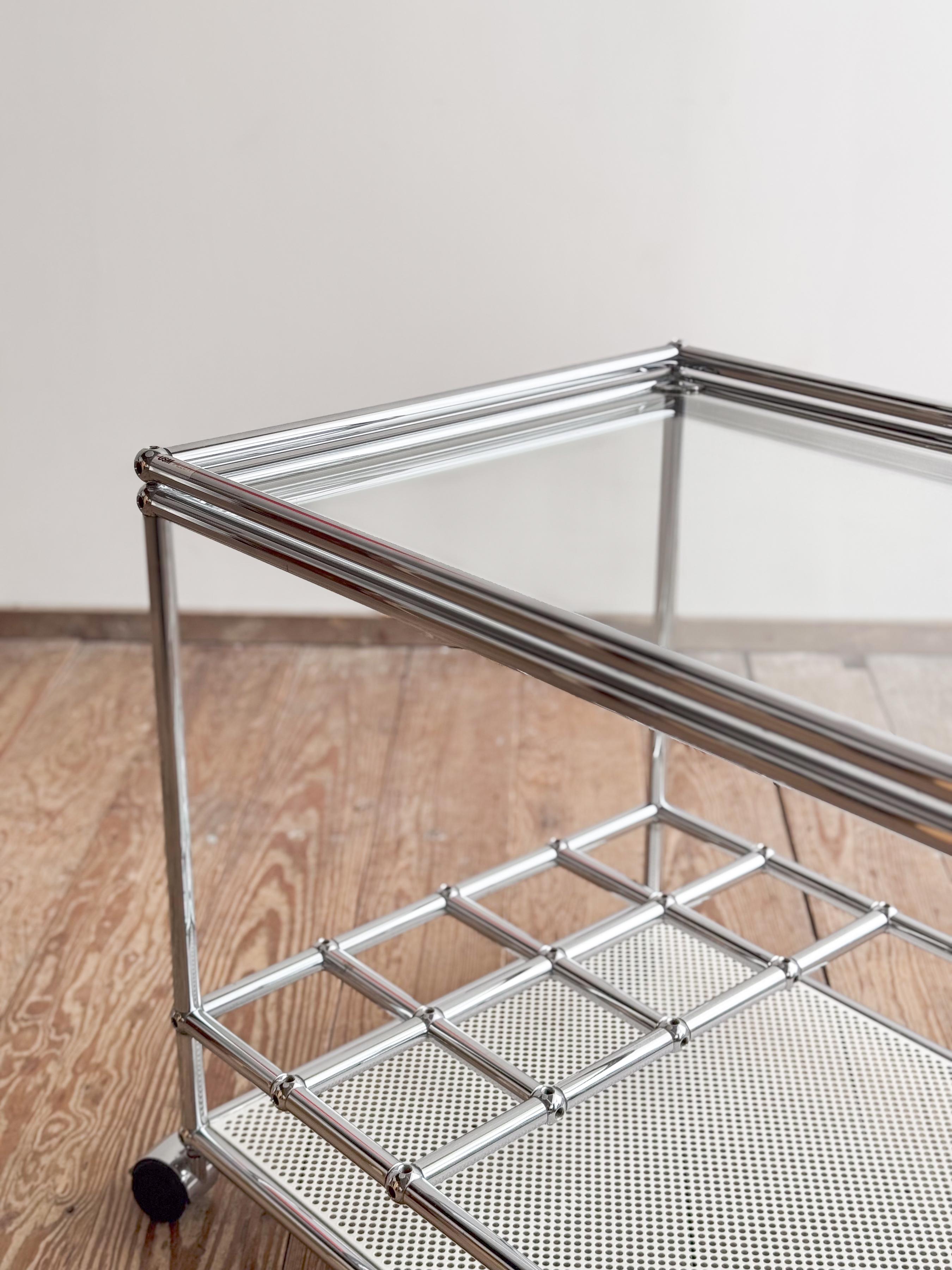 USM Haller Bar Cartt, Modern Tea Trolley or Steel Serving Trolley, Switzerland For Sale 3