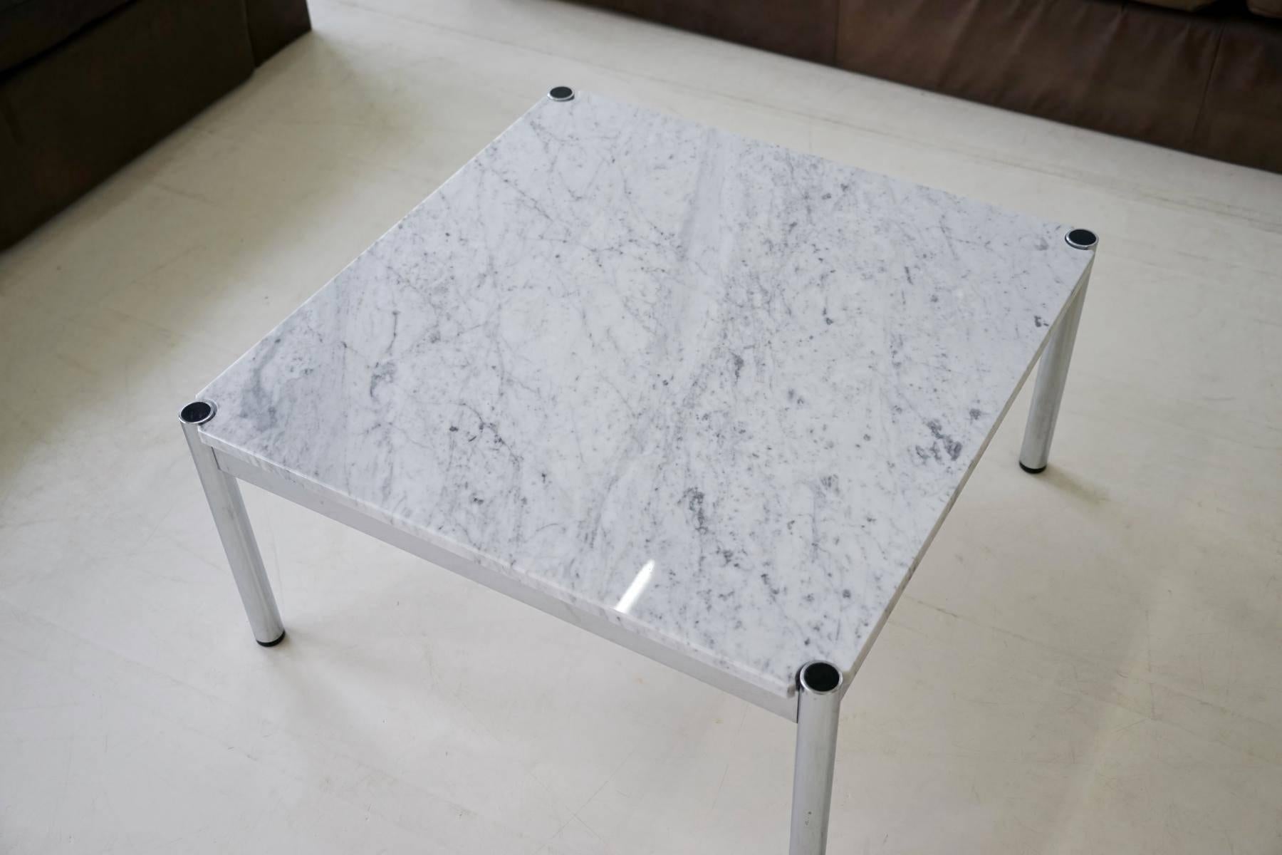 Mid-20th Century Usm Haller Design Carrara Marble Chrome Coffee Couch Sofa Side Table
