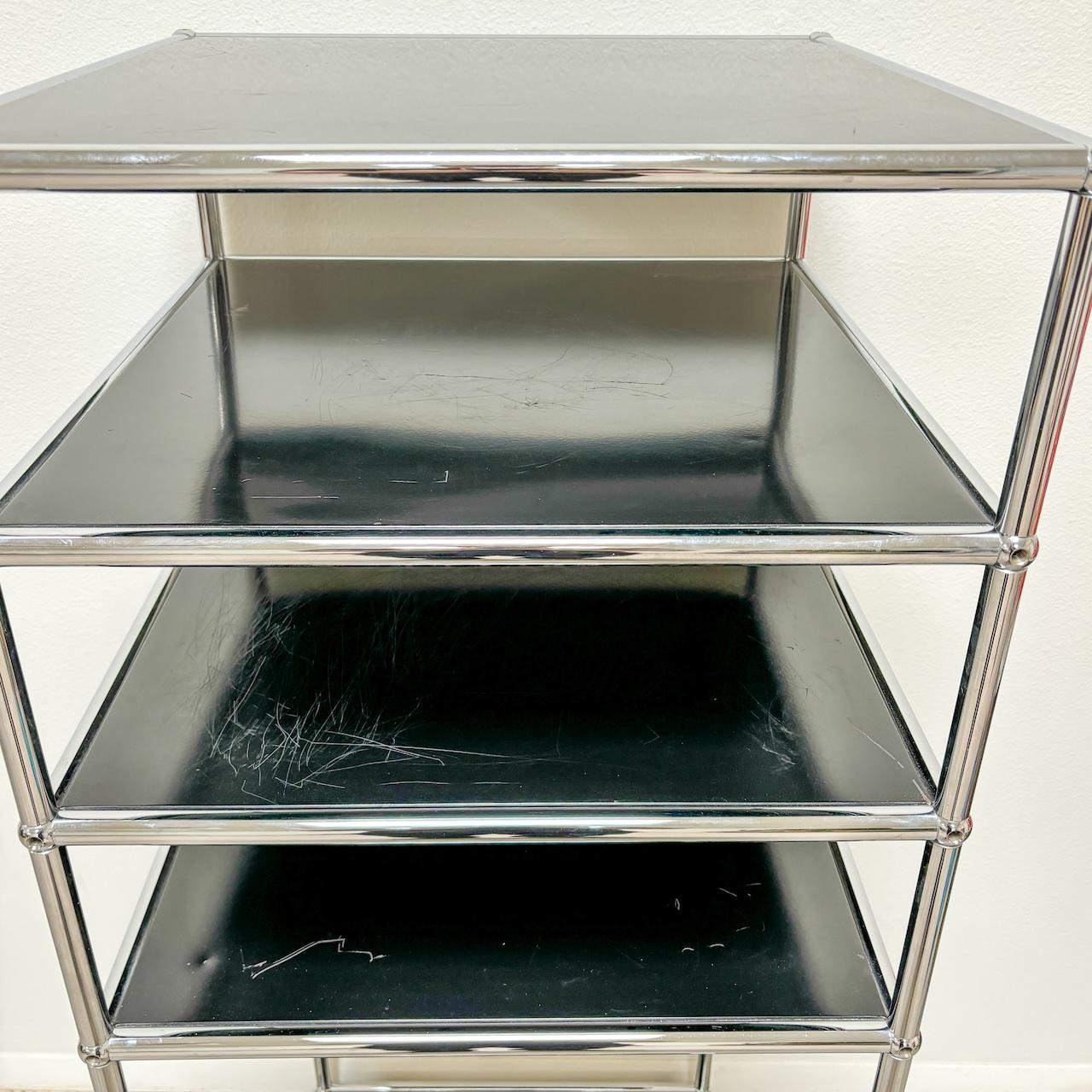 Armario Hi Fi USM Haller, Negro Estadounidense en venta
