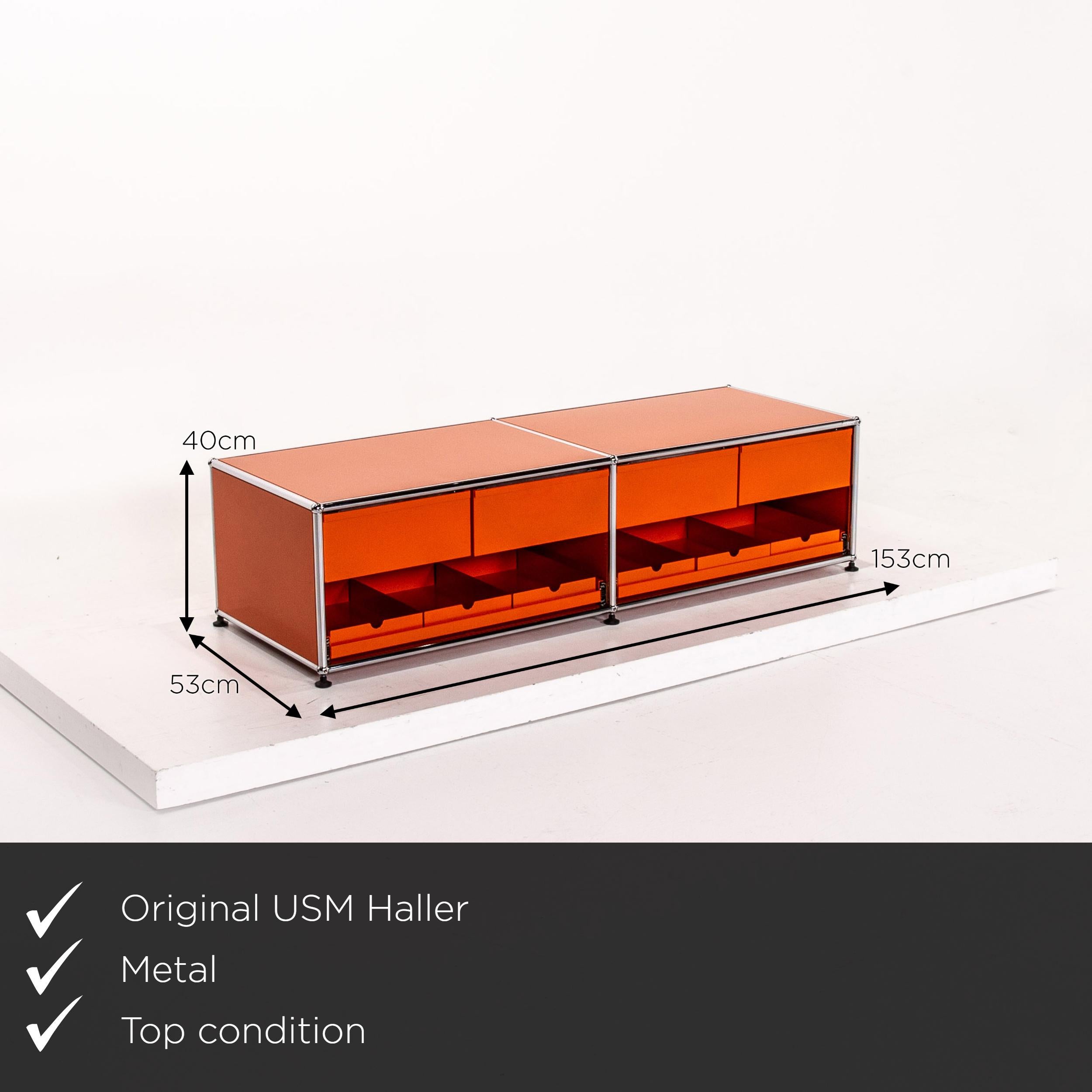 We present to you an USM Haller metal sideboard orange office furniture lowboard modular.


 Product measurements in centimeters:
 

 Depth 53
 Width 153
 Height 40.






  