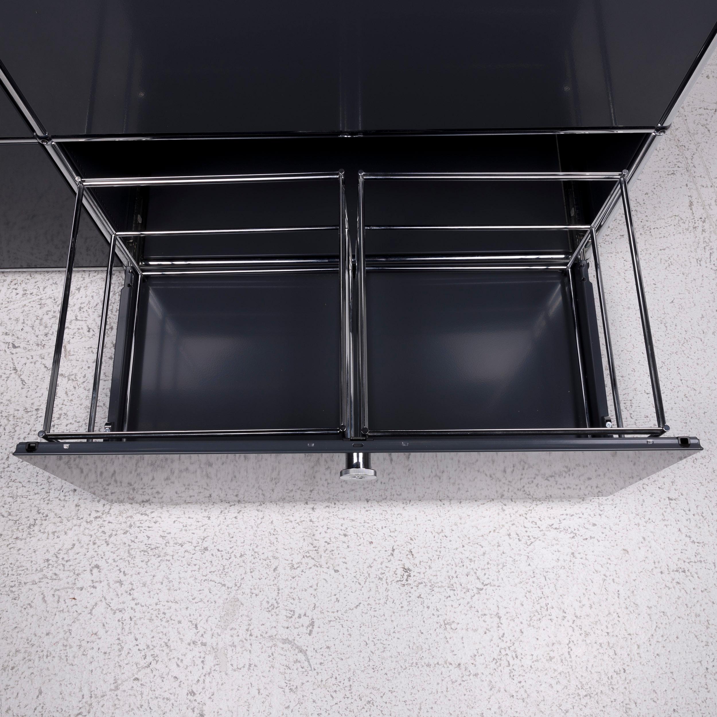 USM Haller Metal Sideboard Shelf Gray 4 Drawers In Good Condition In Cologne, DE