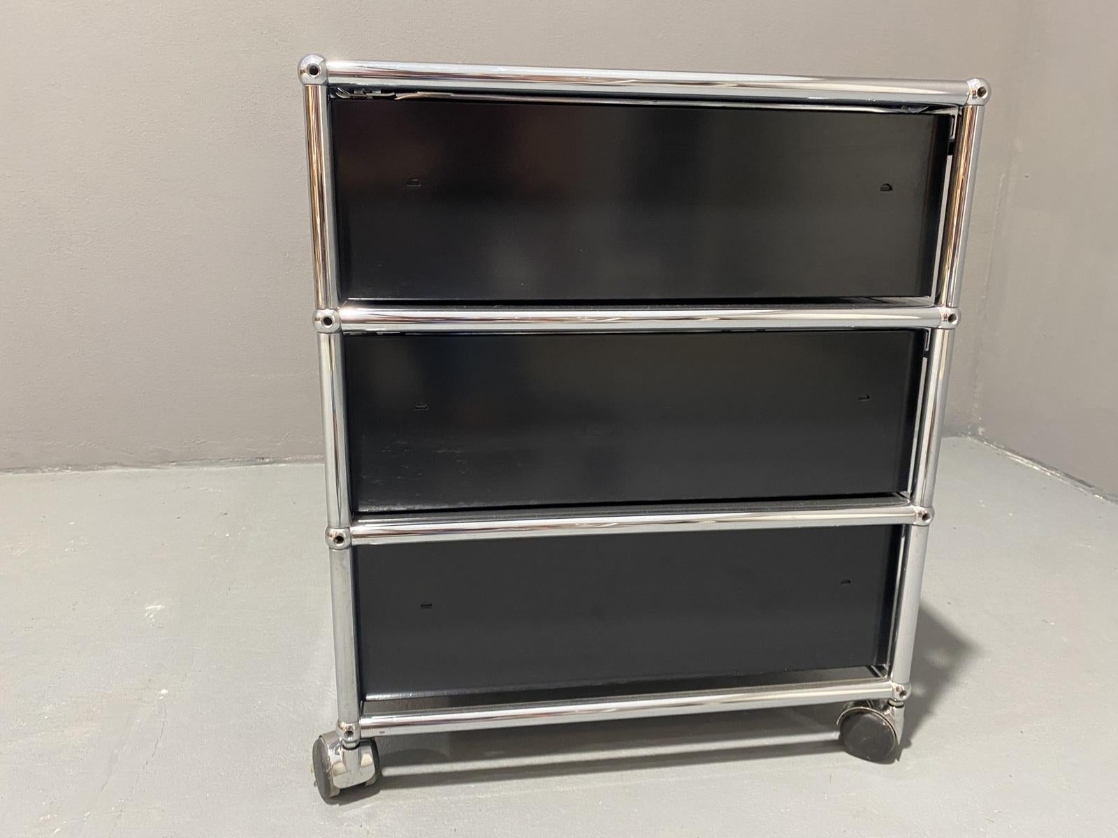 USM Haller Pedestal V Storage System, 1970´s, Switzerland 2
