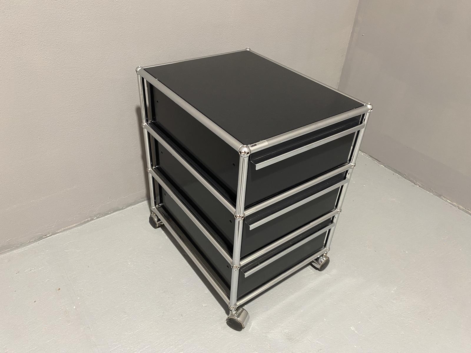 Polished USM Haller Pedestal V Storage System, 1970´s, Switzerland