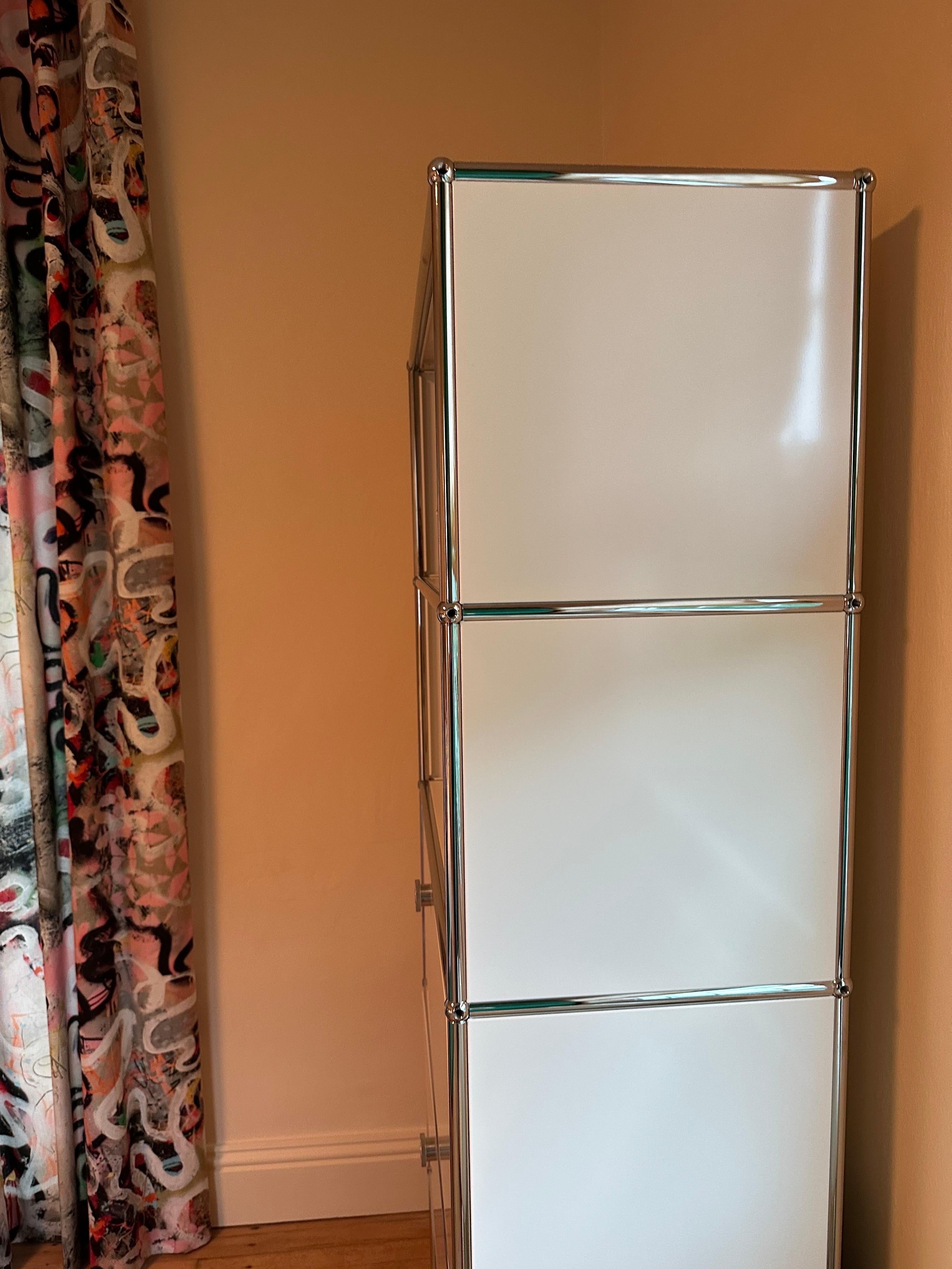 USM Haller Shelving in Pure White in Stock 2