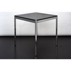 USM HALLER square table