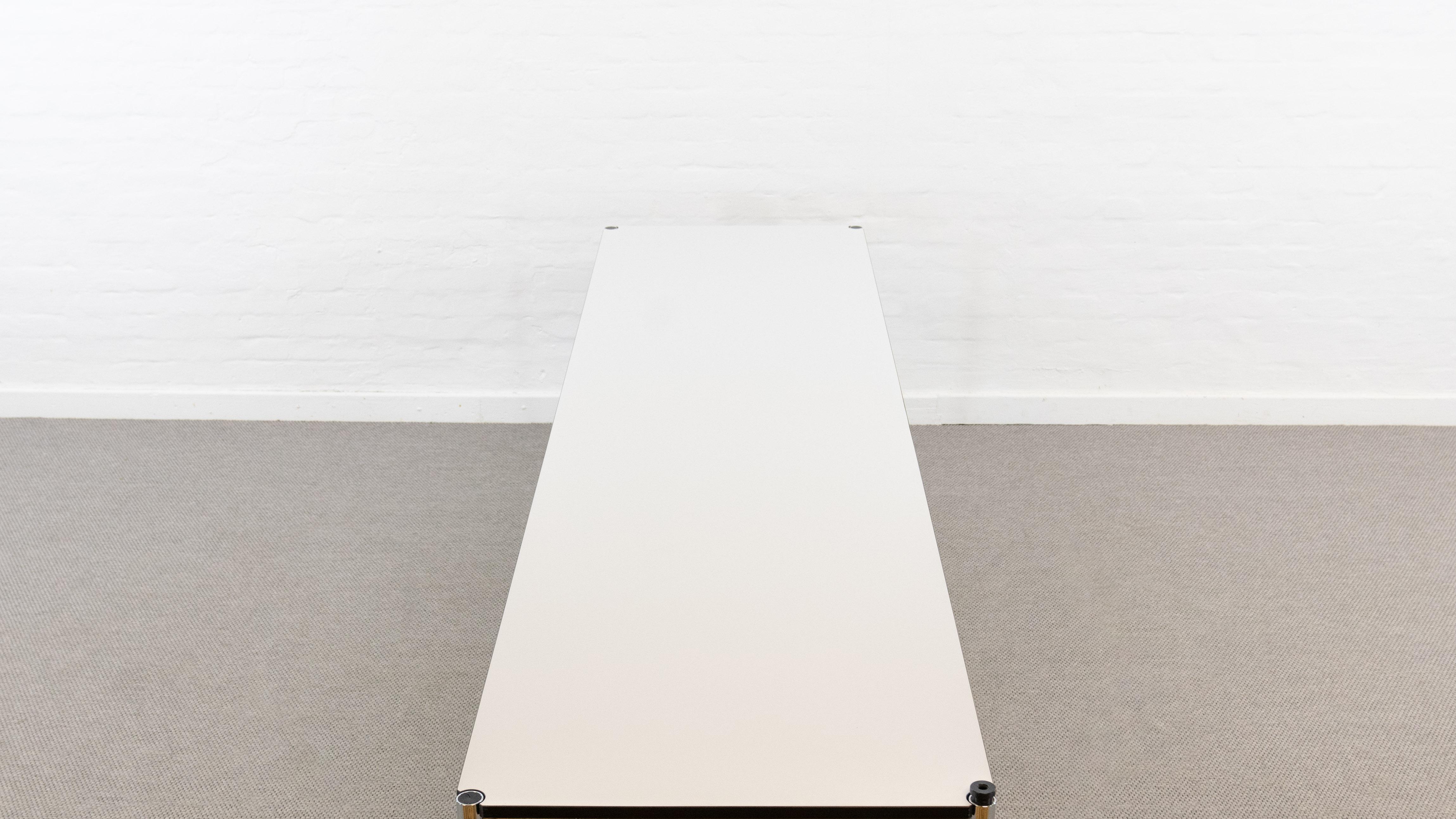 Européen Table - Bureau - Table de conférence USM Haller de Fritz Haller, 300 cm x75 cm, blanc
