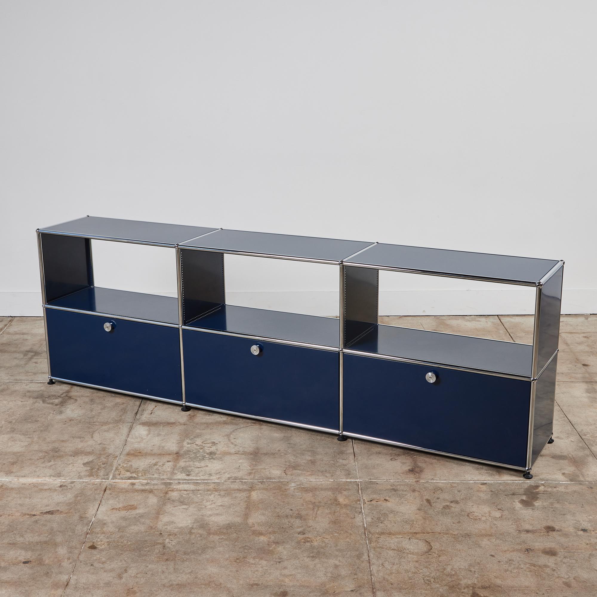 Architect Fritz Haller was commissioned by USM Modular Furniture in the 1960s to create a USM Haller shelving unit. This storage system, made in Switzerland, was created based on three basic construction elements; a ball, screw in connecting tubes