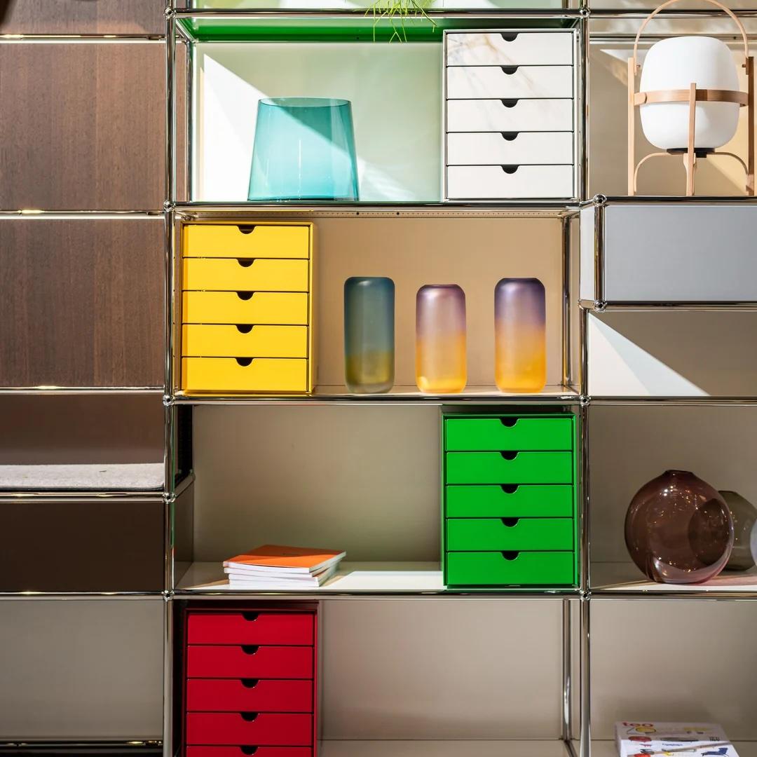 XXI secolo e contemporaneo Set di 5 cassetti USM Inos dell'architetto svizzero Fritz Haller e Paul Schaerer in vendita