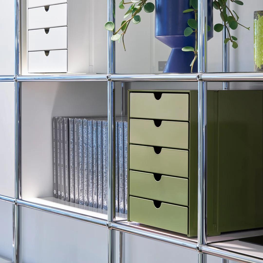 Set di 5 cassetti USM Inos dell'architetto svizzero Fritz Haller e Paul Schaerer in vendita 3