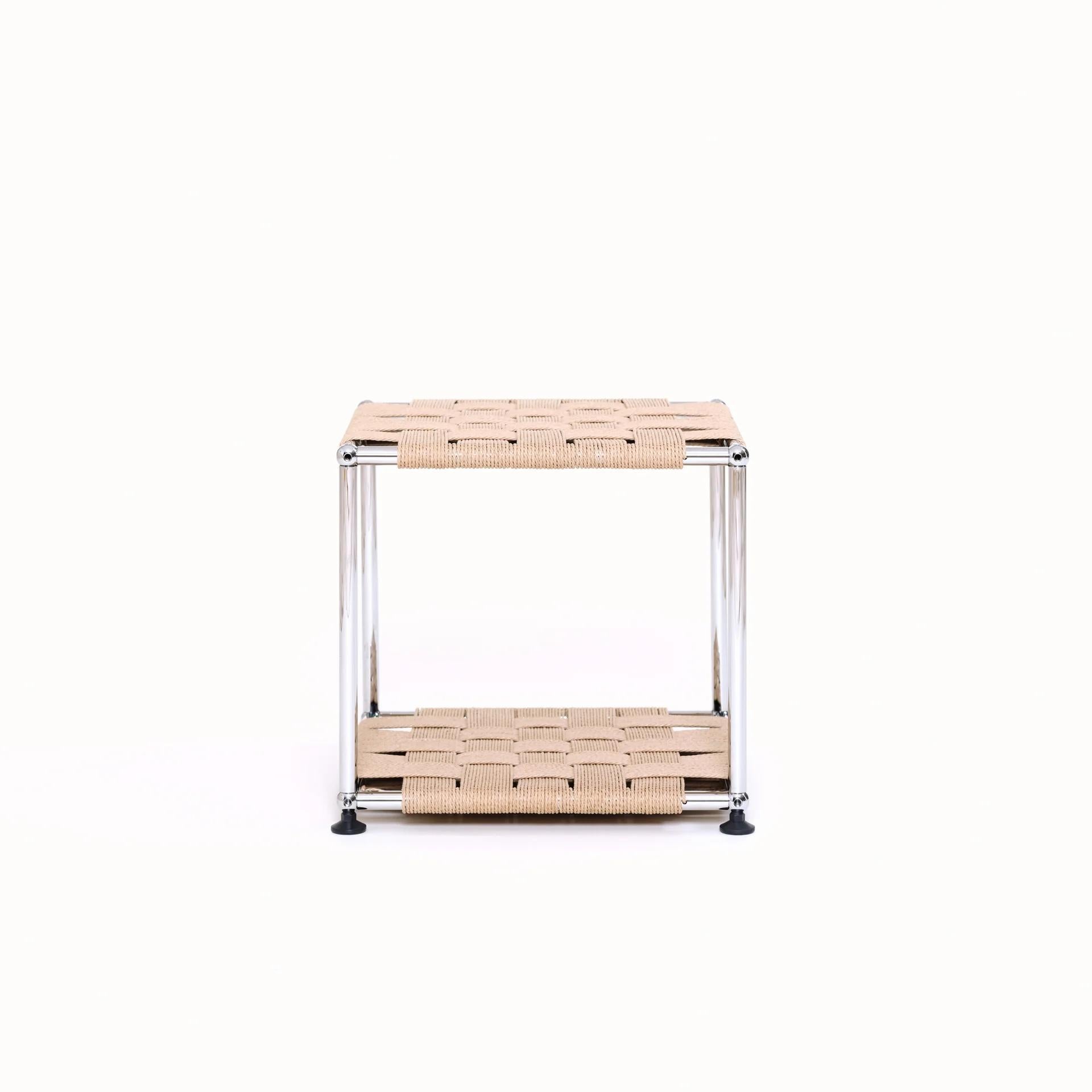 XXIe siècle et contemporain Table d'appoint USM WS par Henry Julier en vente
