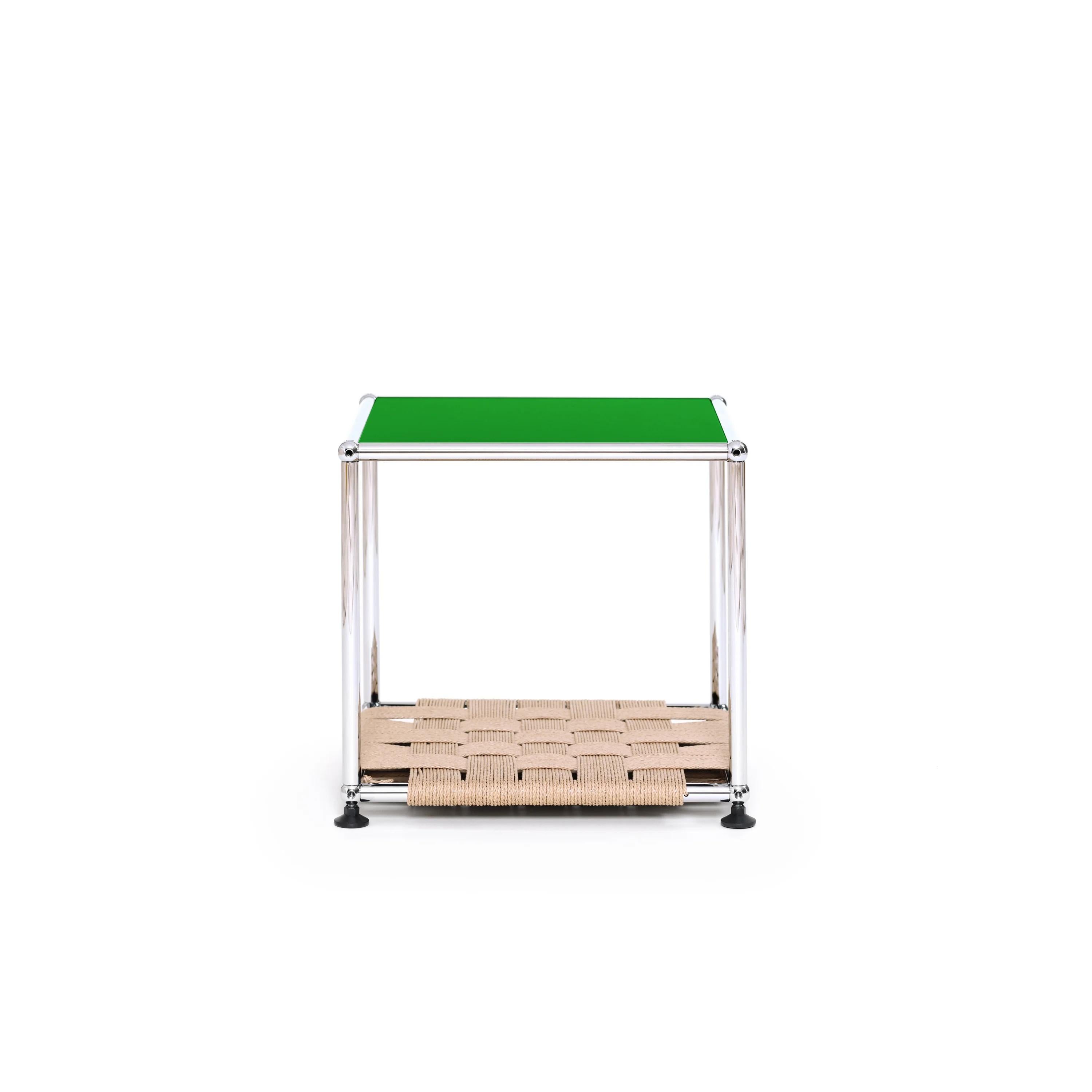 Table d'appoint USM WS + Panneau supérieur de couleur personnalisable par Henry Julier en vente 2