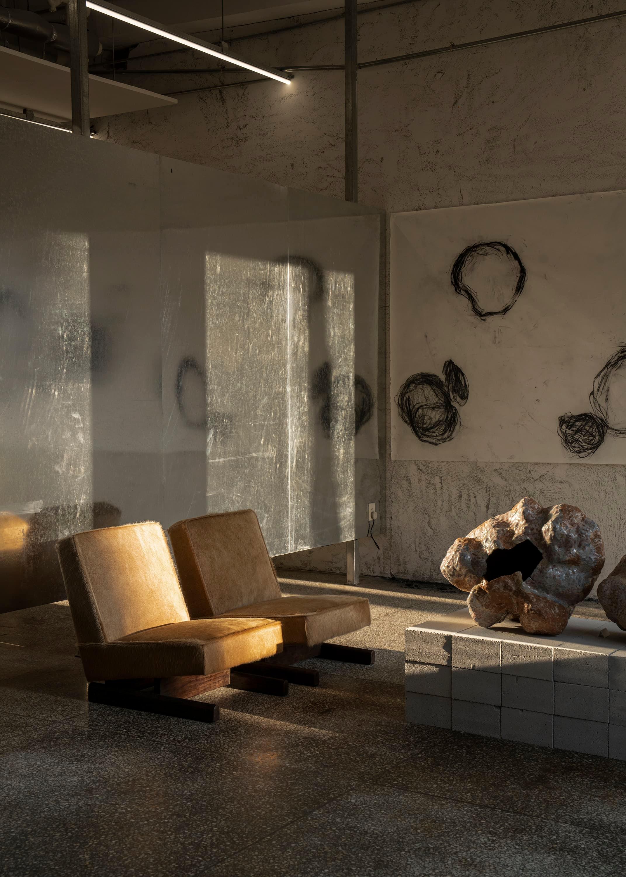 Ut 01 Cowhide and Walnut Sofa by Sing Chan For Sale 6