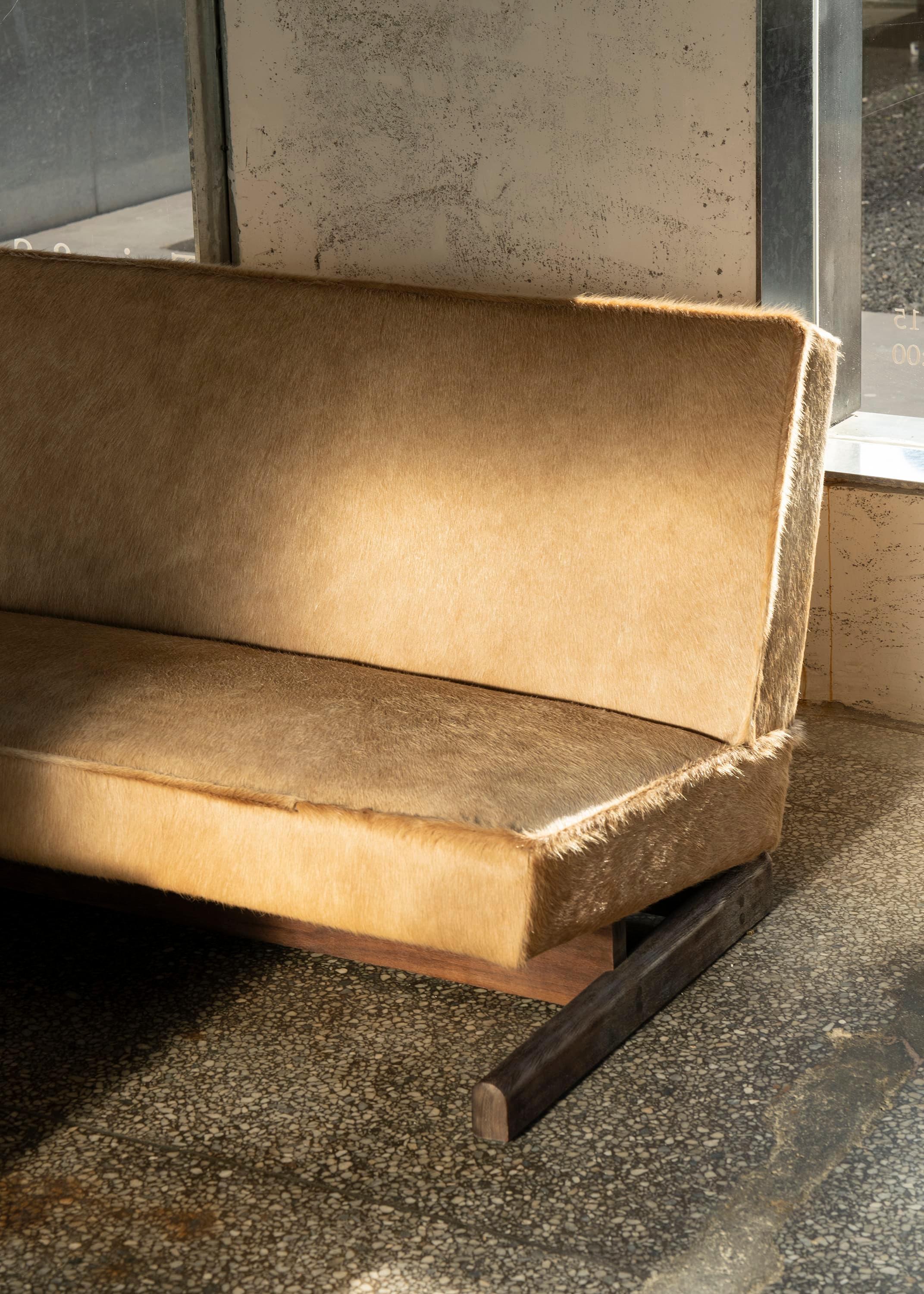 Ut 02 Cowhide and Walnut Sofa by Sing Chan For Sale 6