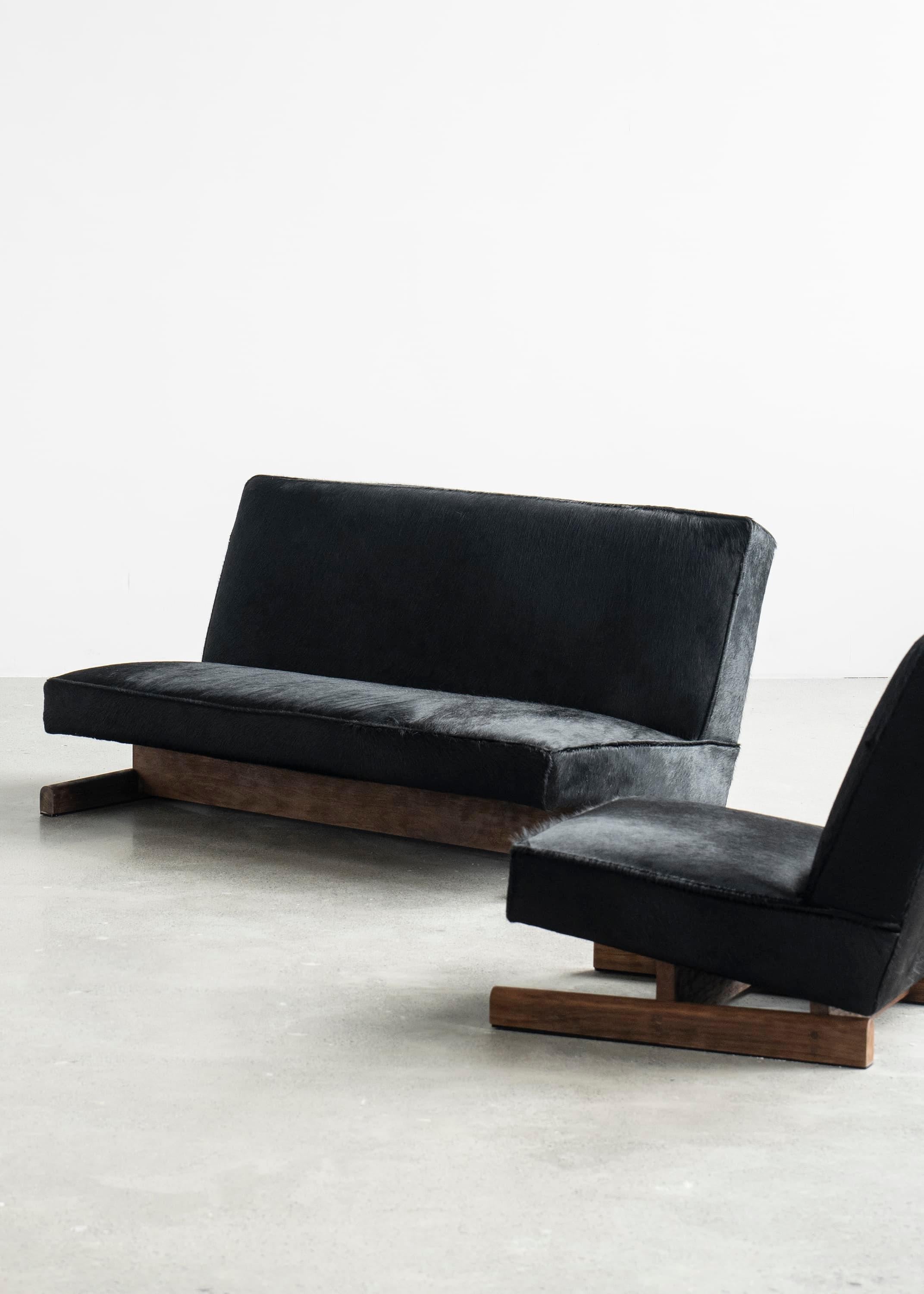 Chinese Ut 02 Cowhide and Walnut Sofa by Sing Chan For Sale