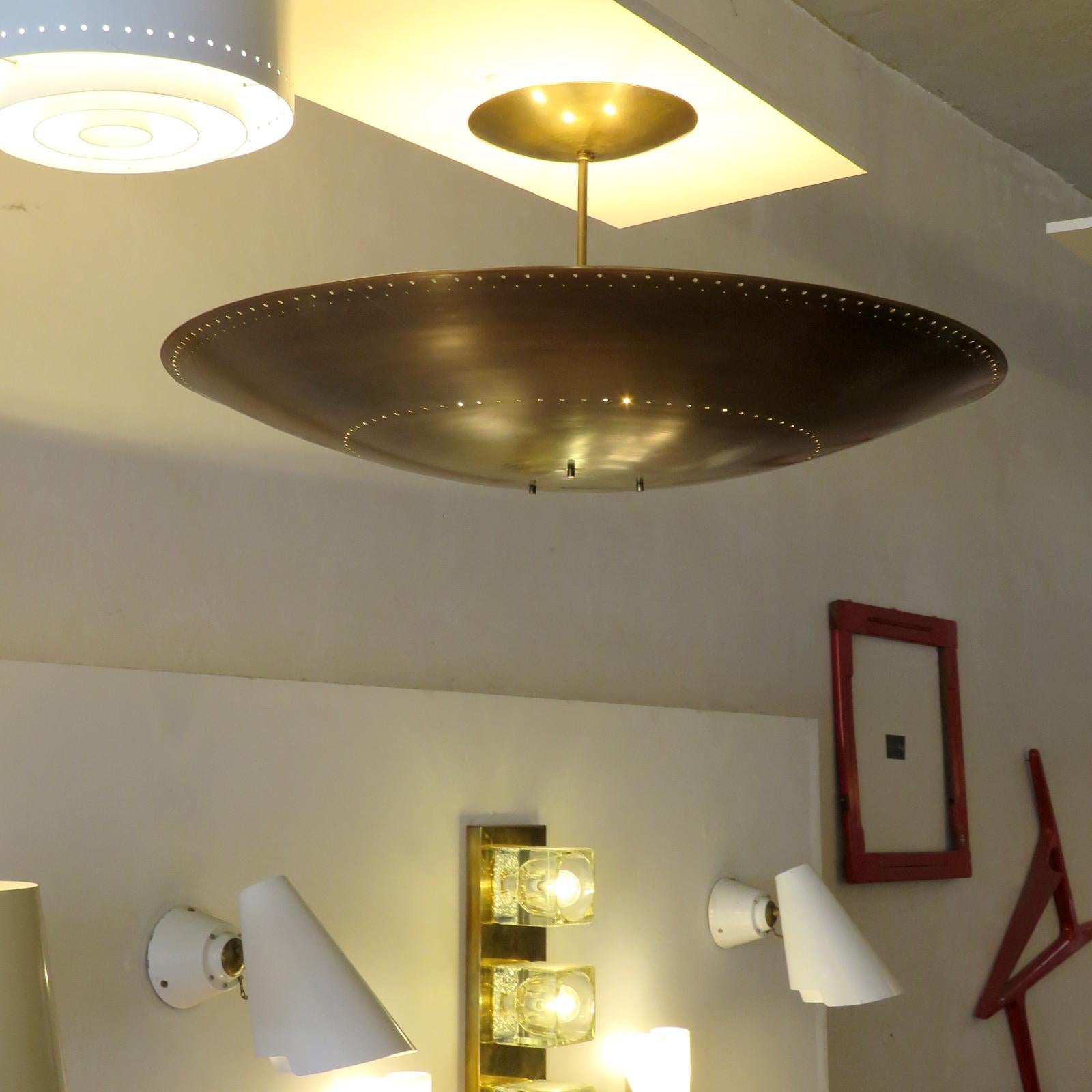 Utah-30 Ceiling Light by Gallery L7 im Angebot 1