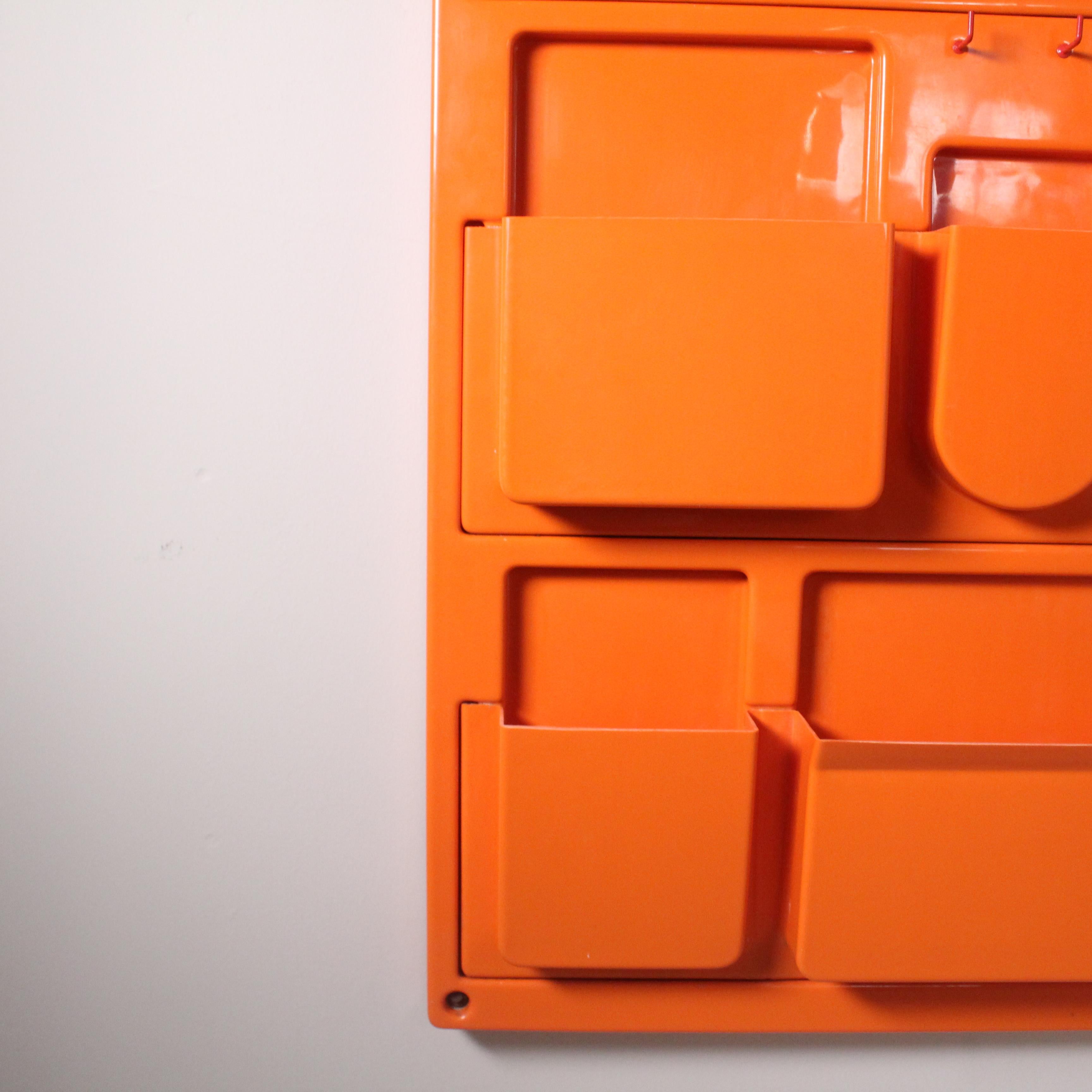 Orange Utensil, 1970 In Good Condition For Sale In Milano, Lombardia