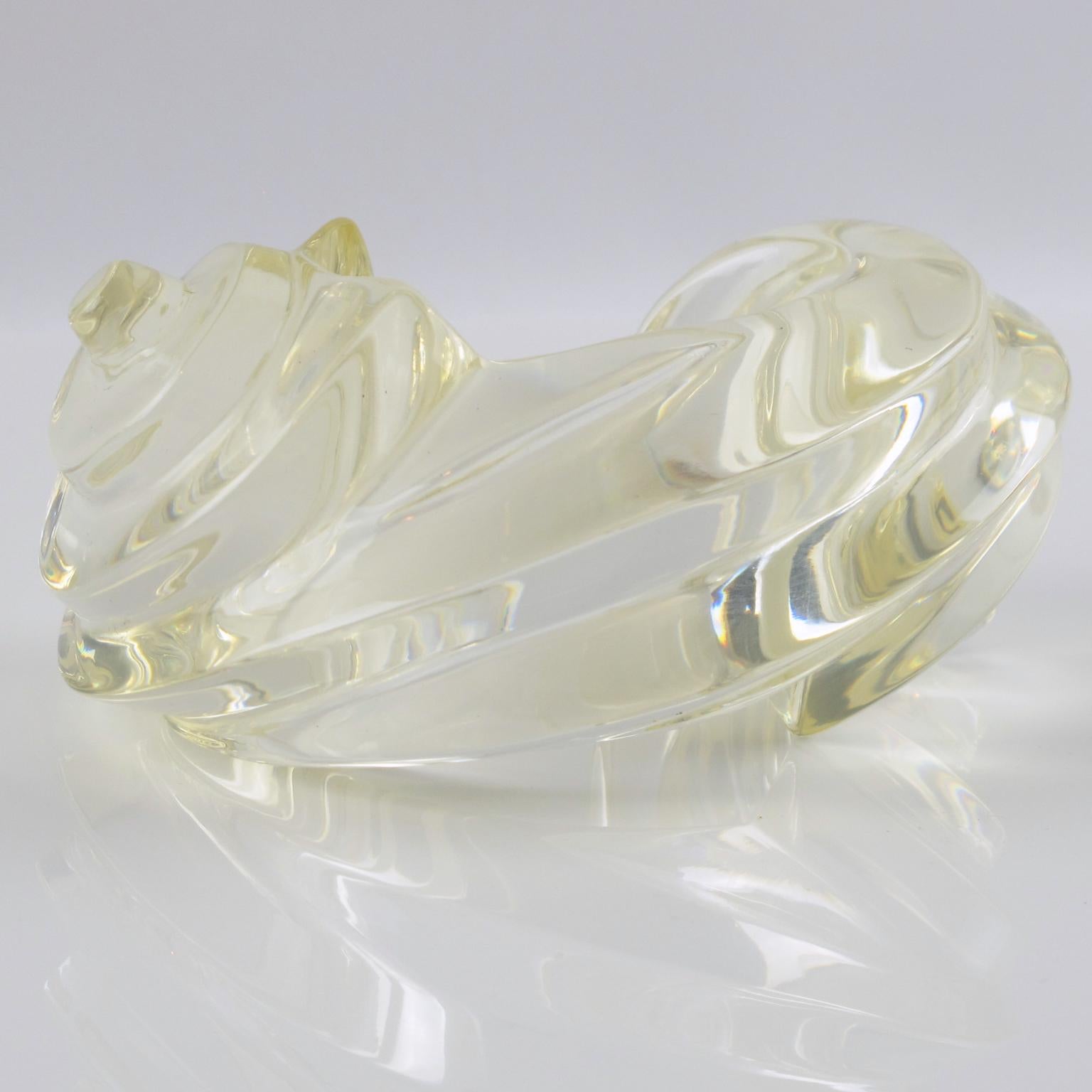 Moderniste Uterque Bracelet manchette surdimensionné en résine de Lucite transparente sculptée