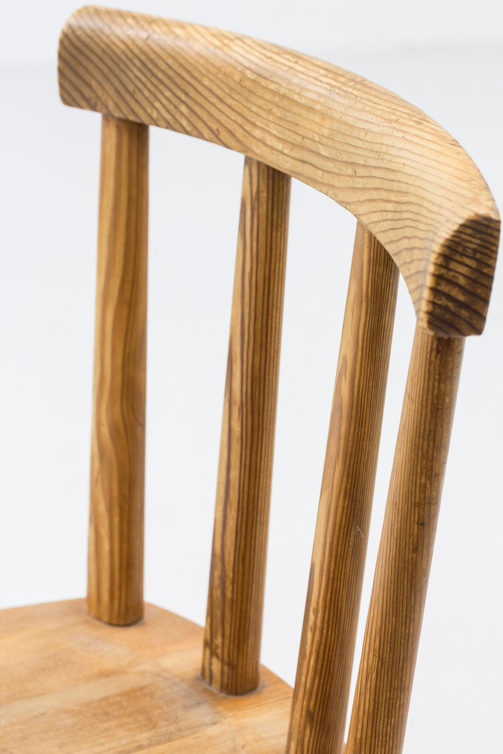 Scandinavian Modern Utö pine chair by Axel Einar Hjorth, Nordiska Kompaniet, Sportstugemöbel, 1930s