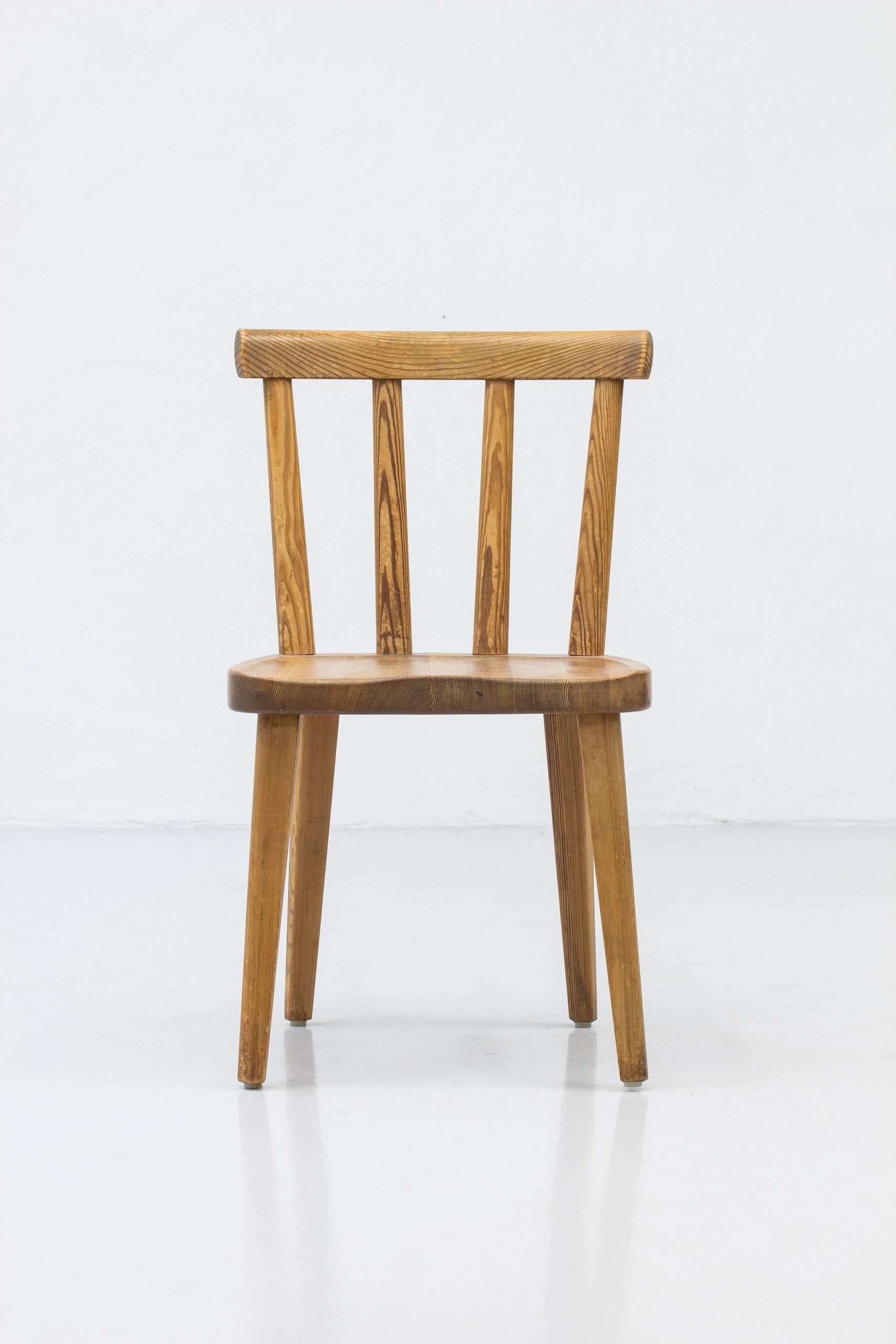 Swedish Utö pine chair by Axel Einar Hjorth, Nordiska Kompaniet, Sportstugemöbel, 1930s
