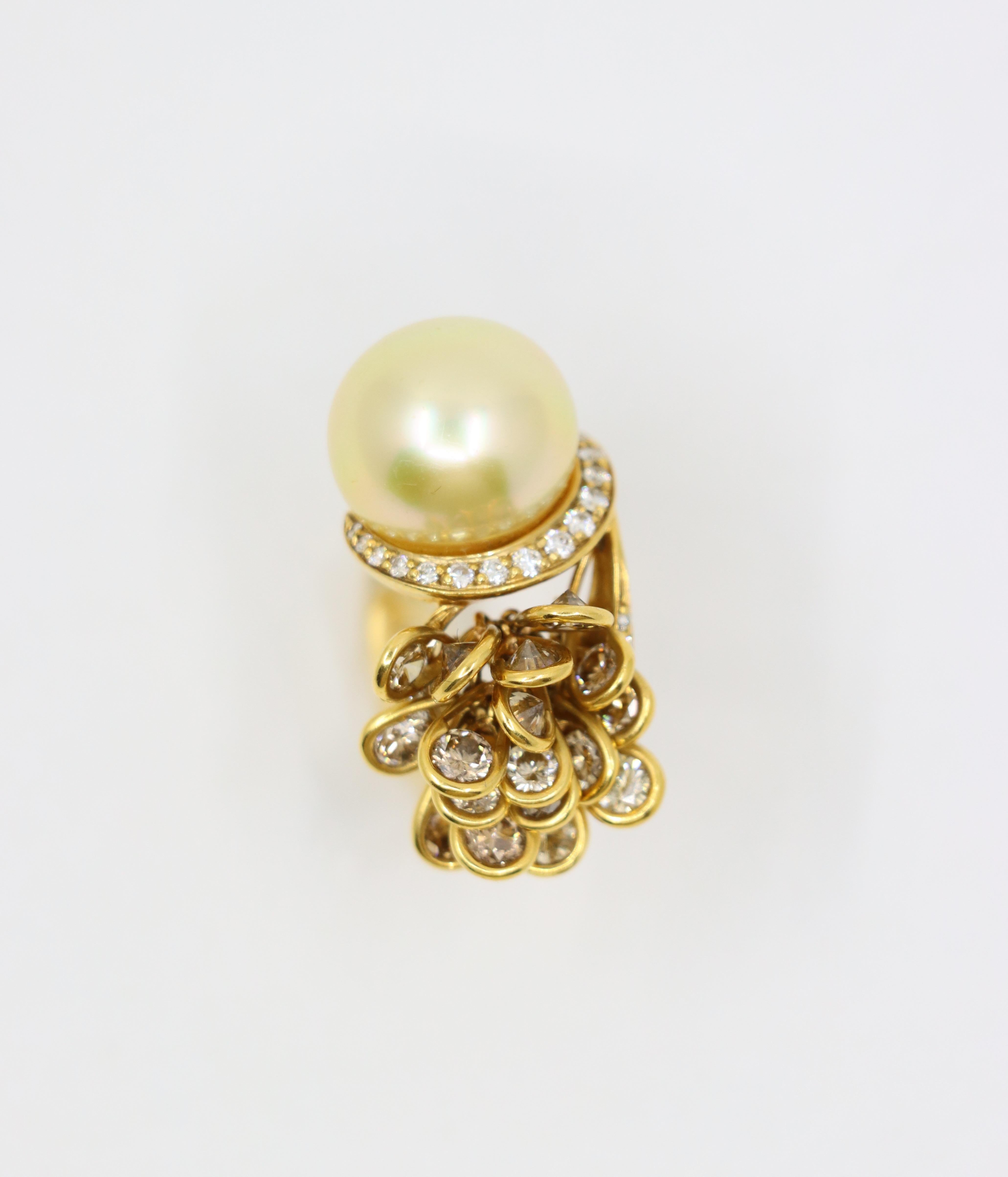 Utopia 18K Gold Diamant Perlen Cocktail Ring im Angebot 3