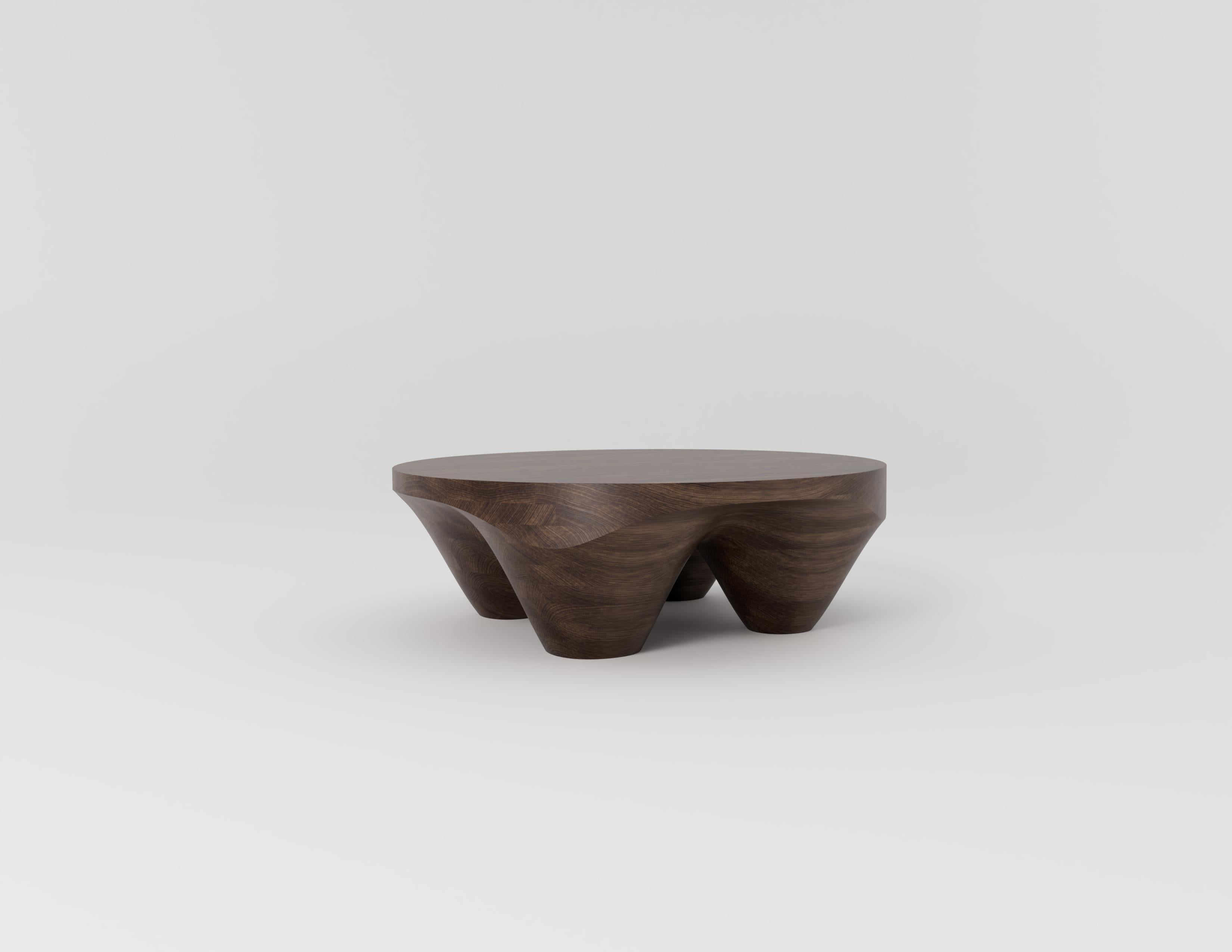 Utterö Walnut Coffee Table by Studio TOOJ Posmoderno en venta