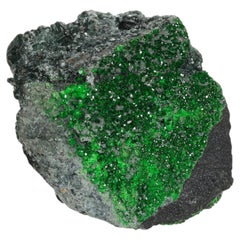 Uvarovite green garnet specimen