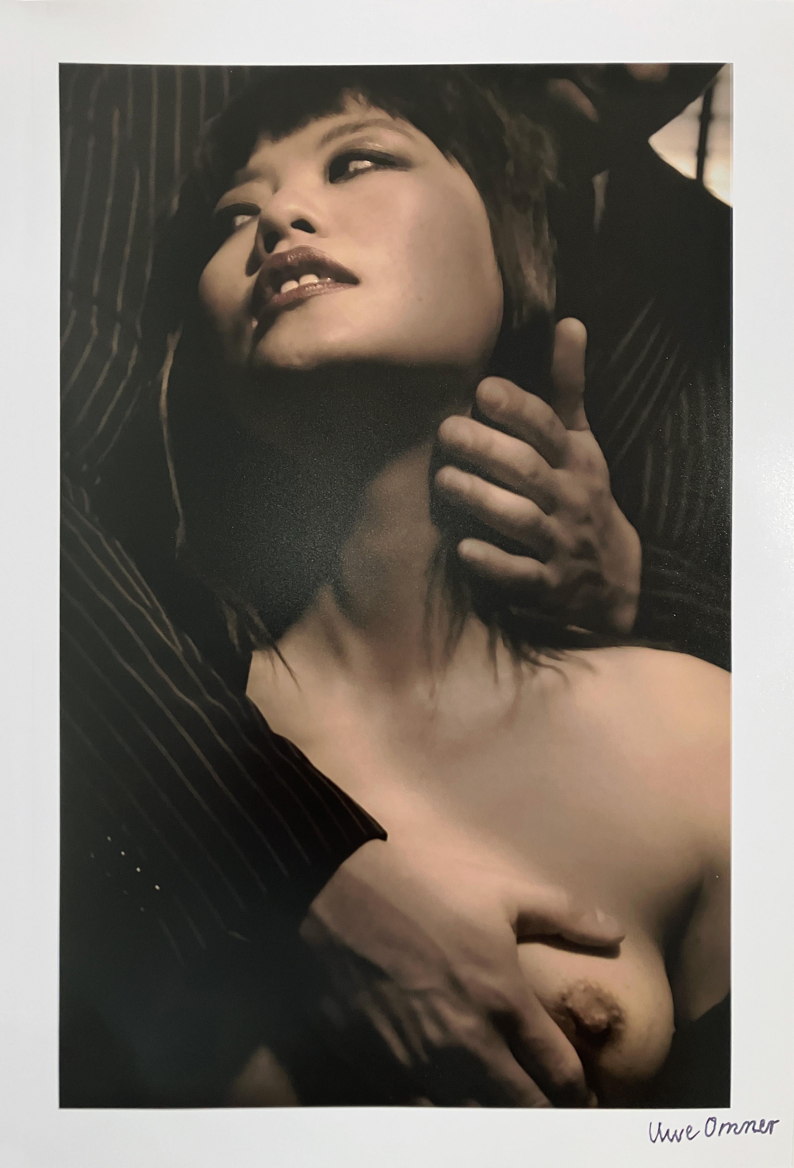 Conjunto de 2 Fotografías Aventure d'une libertine. De la serie El álbum secreto - Photograph Moderno de Uwe Ommer