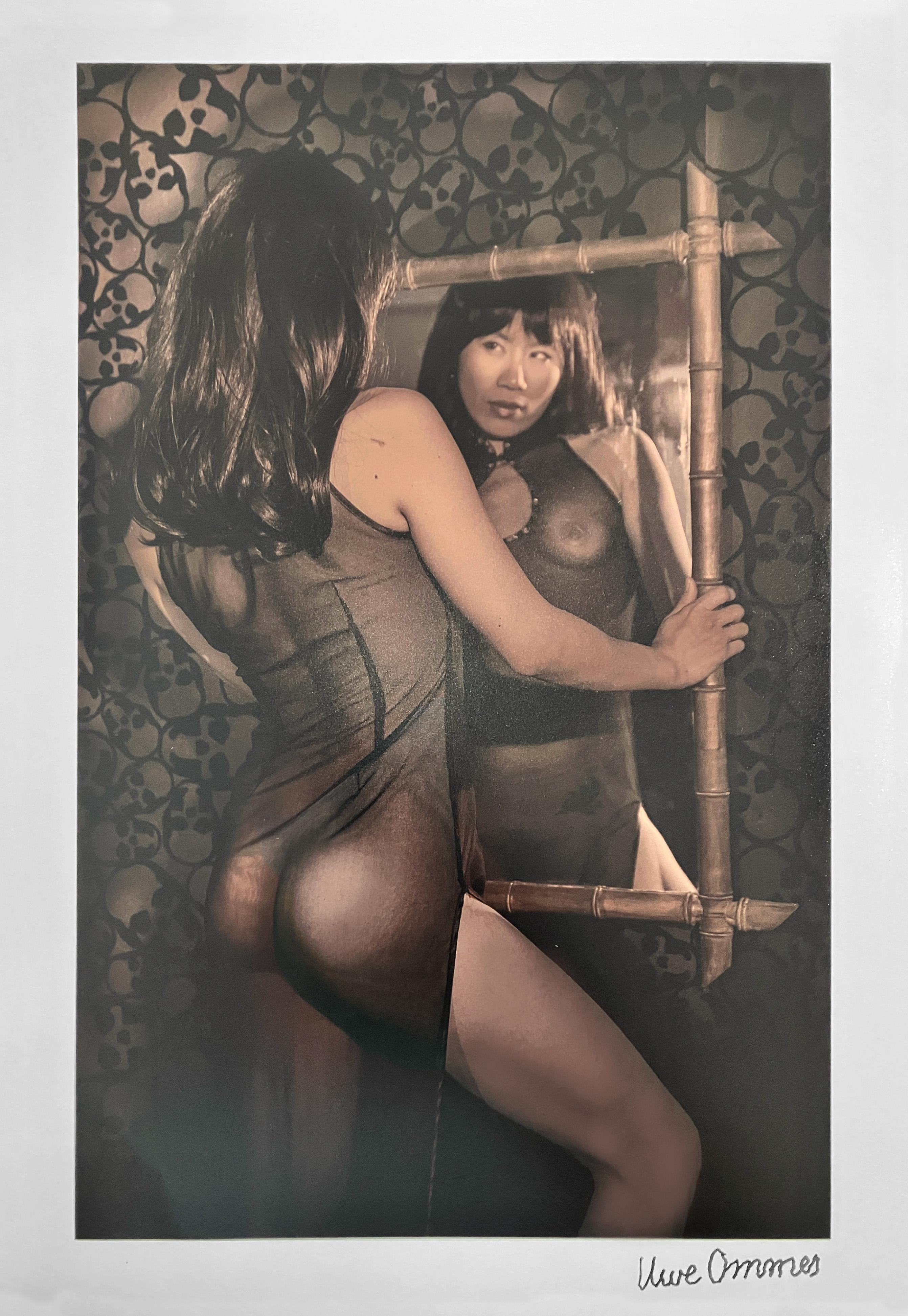 Conjunto de 2 Fotografías Aventure d'une libertine. De la serie El álbum secreto - Photograph Moderno de Uwe Ommer
