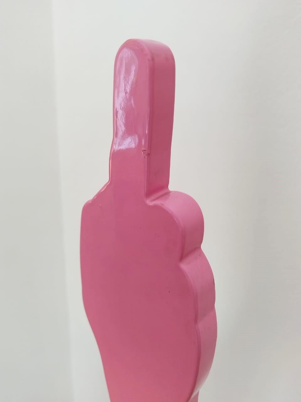 Mild-Stahl-Skulptur „Rude Arm: Rosa“ in limitierter Auflage im Angebot 1