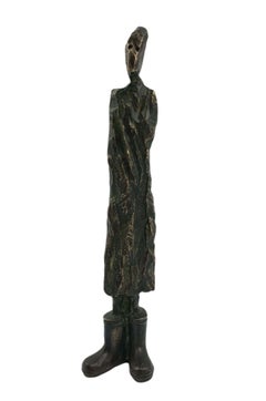Uwe Schloen "Man in coat" bronze sculpture, patinated, 32, 5 x 7 x 6 cm, 2020  