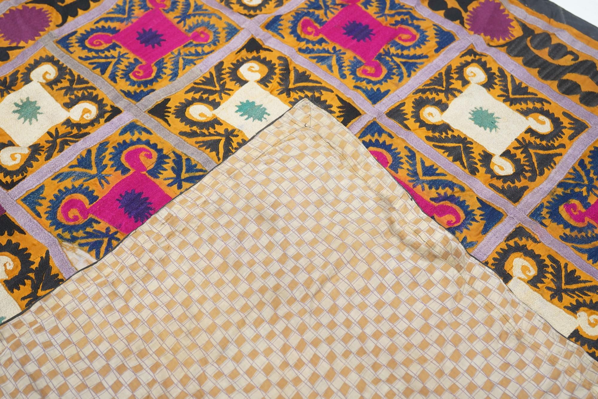 Uzbak Suzani Rug 3'10'' x 4'0
