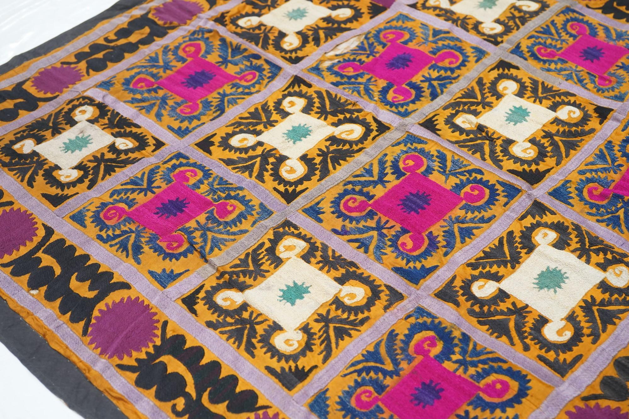 Uzbak Suzani Rug 3'10'' x 4'0