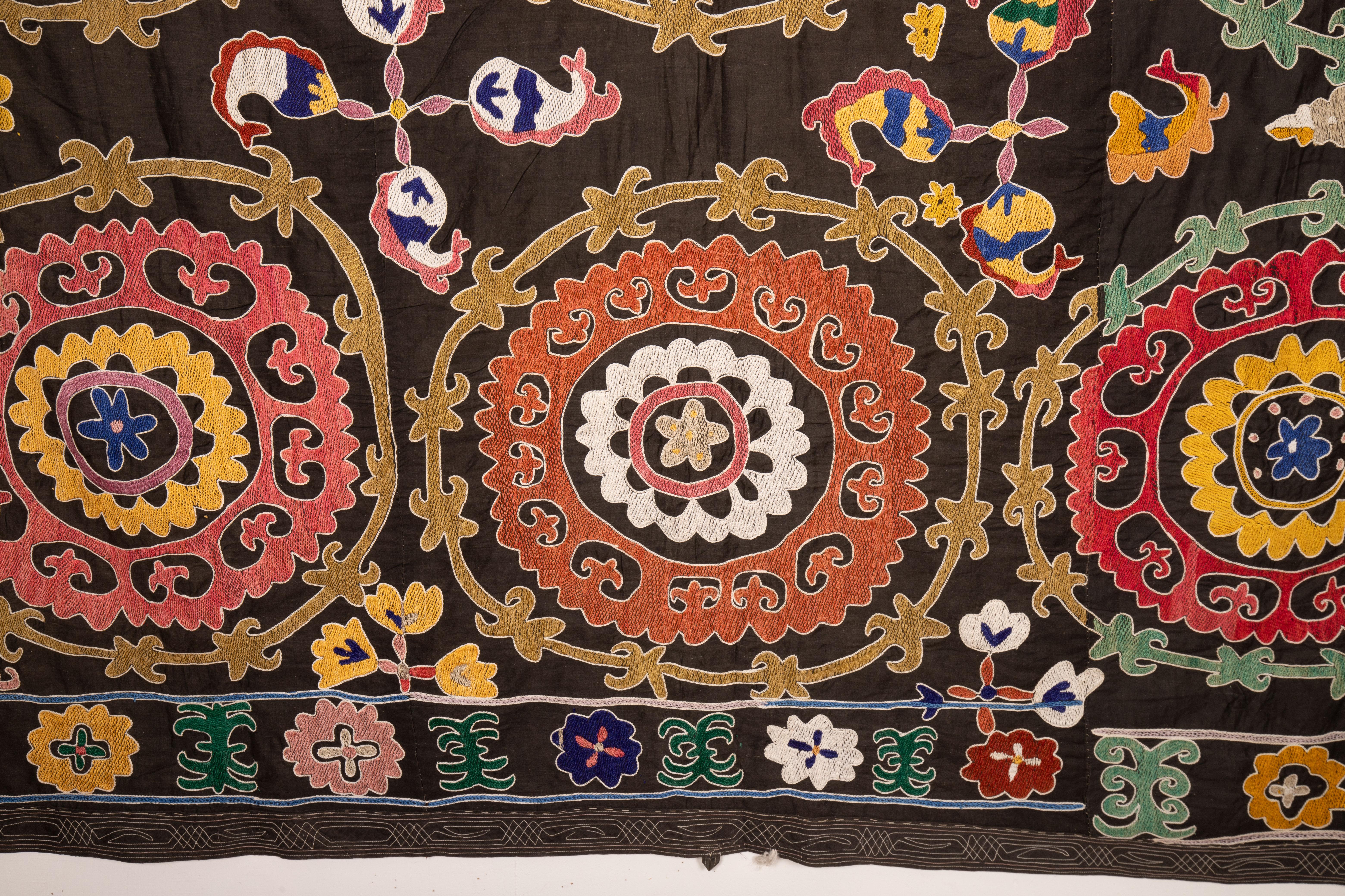 Uzbek Folk Art Suzani, 1970s For Sale 1