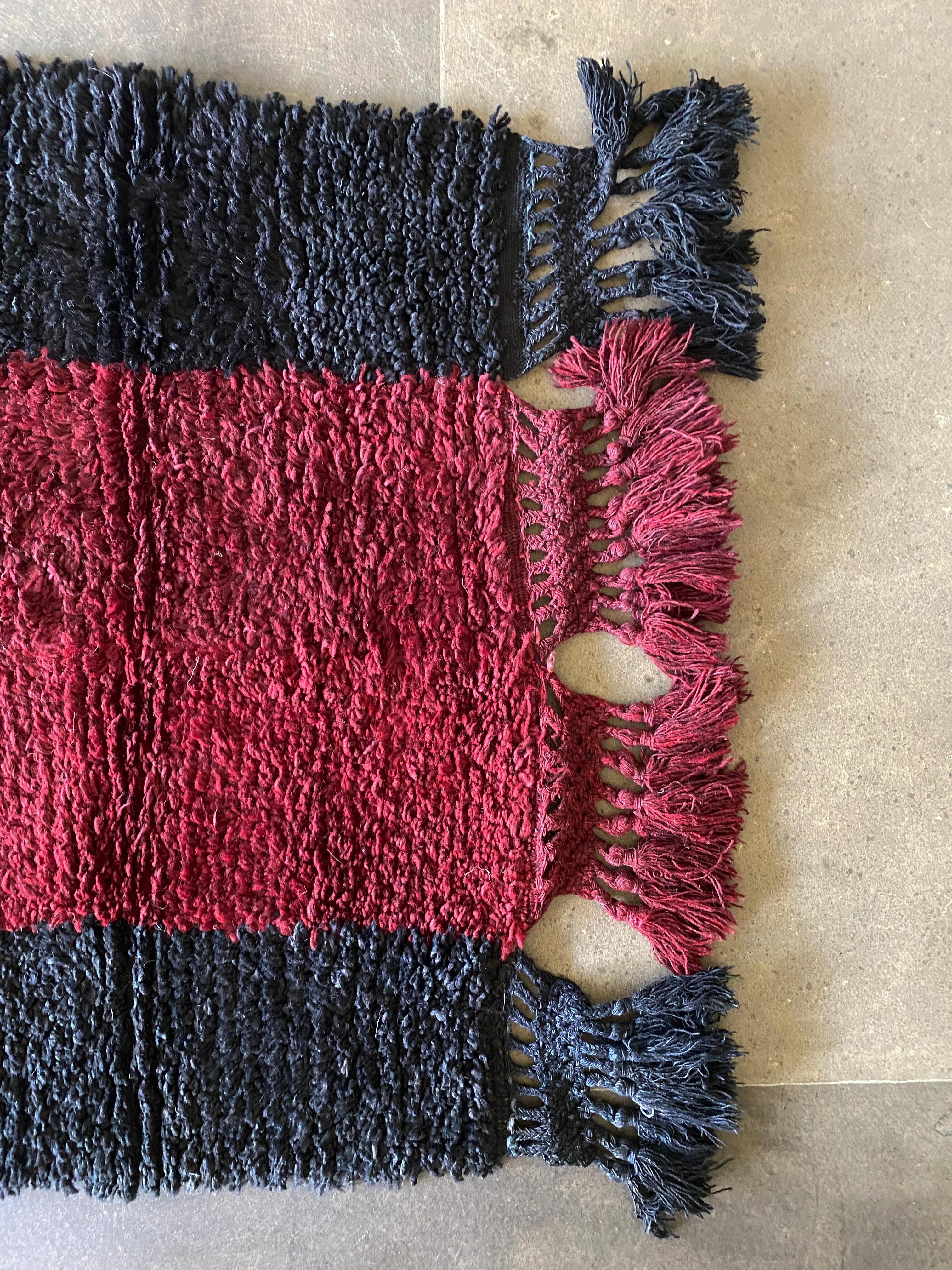 Minimalist Uzbekistan Julkhyr Wool Rug, Hand-Knotted, Mid-20th Century For Sale
