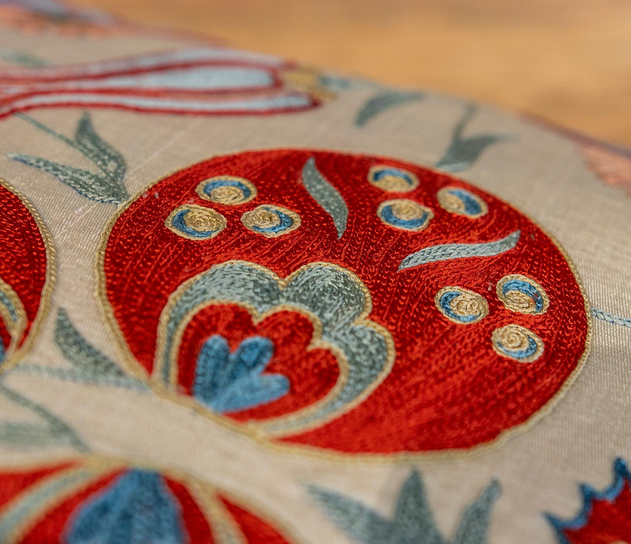 Uzbekistan Suzani Cushion Made of Silk and Cotton Fabric in Bright Colours 7