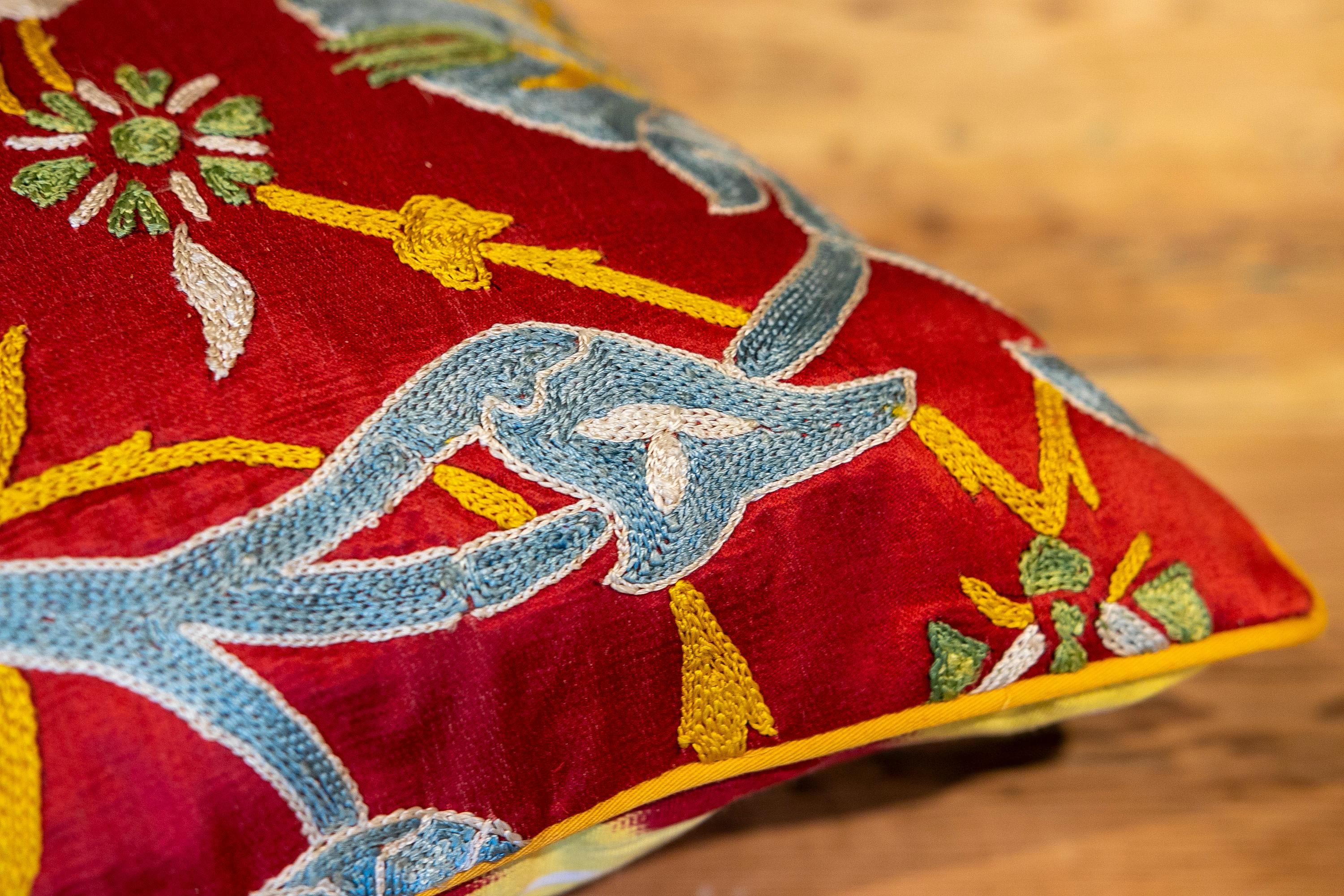 Uzbekistan Suzani Cushion Made of Silk and Cotton Fabric in Bright Colours 10