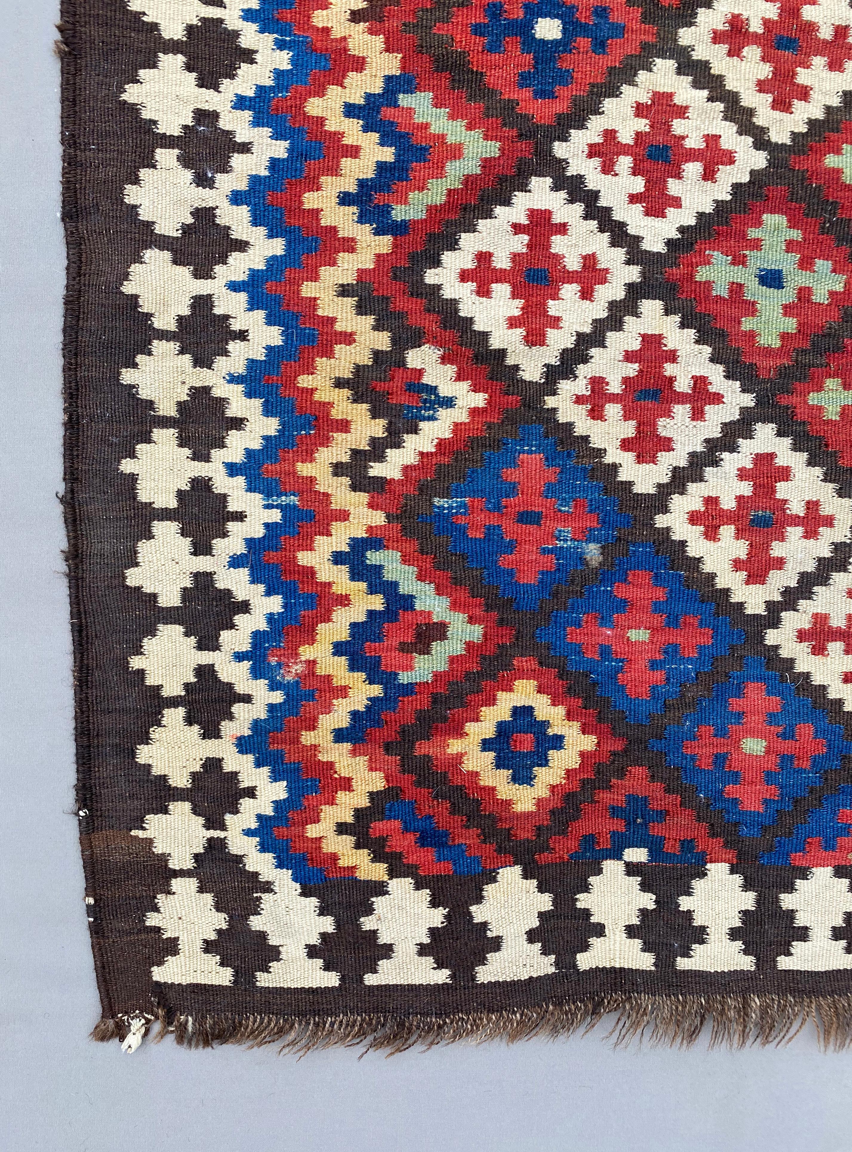 Uzbekistan Tartari Ranghi Kilim Rug from Wool, Early 20th Century In Good Condition For Sale In Jimbaran, Bali