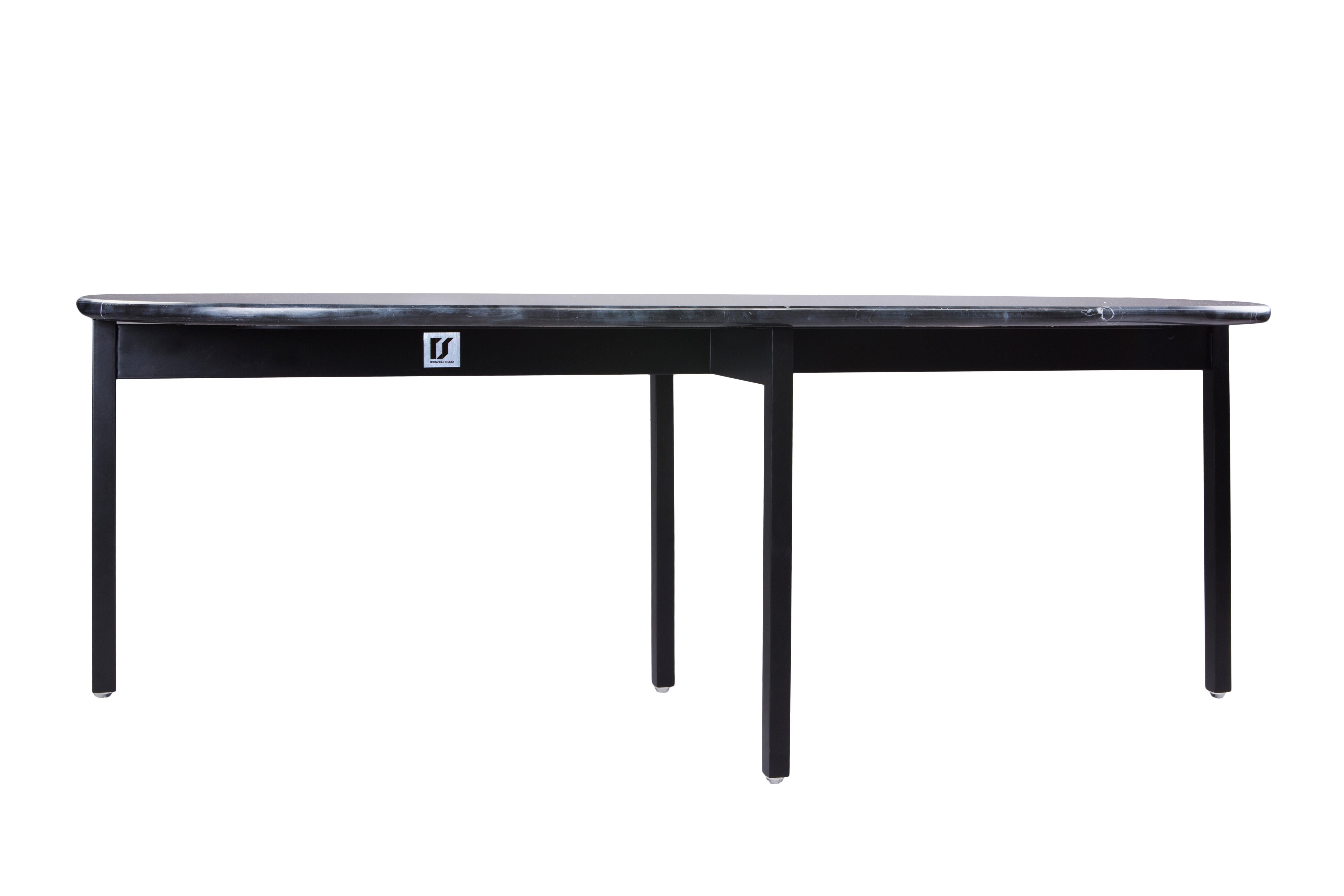 Moderne Table basse Uzun Taş par Rectangle Studio en vente