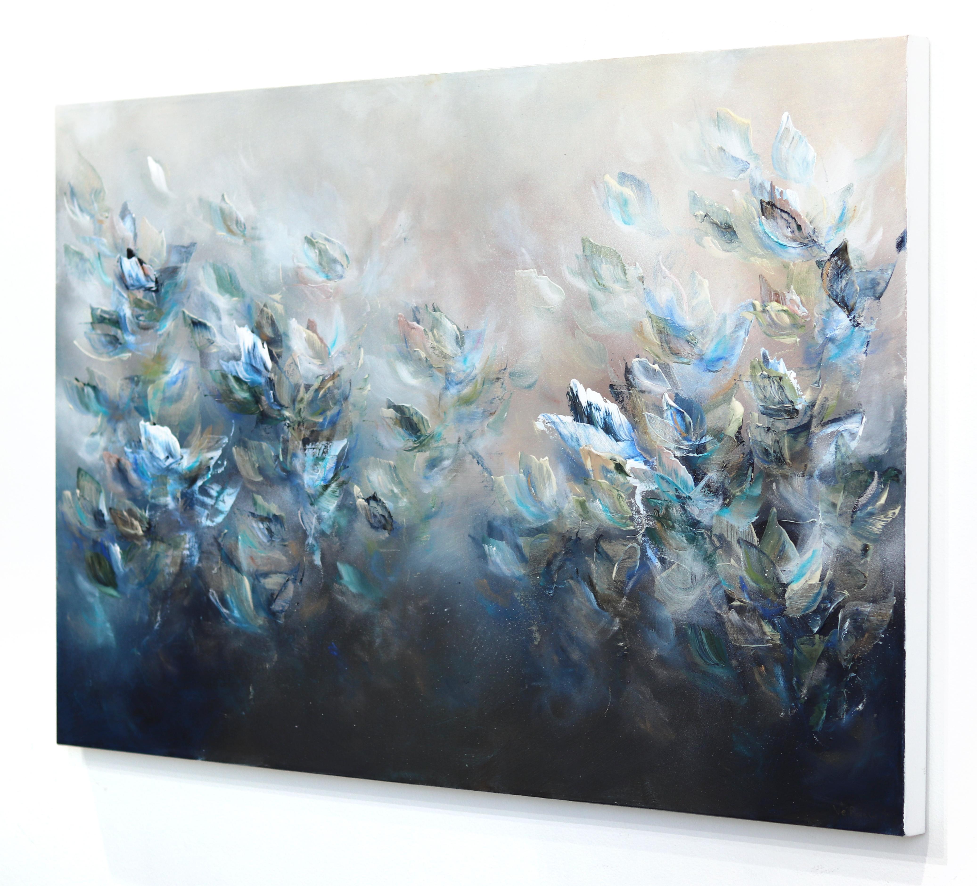 Danser Avec L'Ocean - Blue Abstract Floral Painting For Sale 2