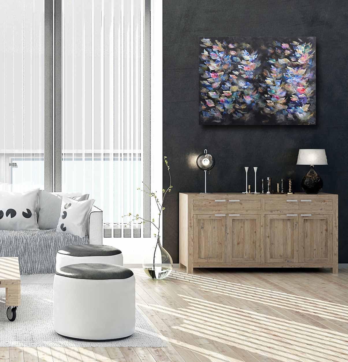 Gemälde in der Nacht – farbenfrohes abstraktes geblümtes Gemälde in Schwarz, Rosa und Blau im Angebot 2