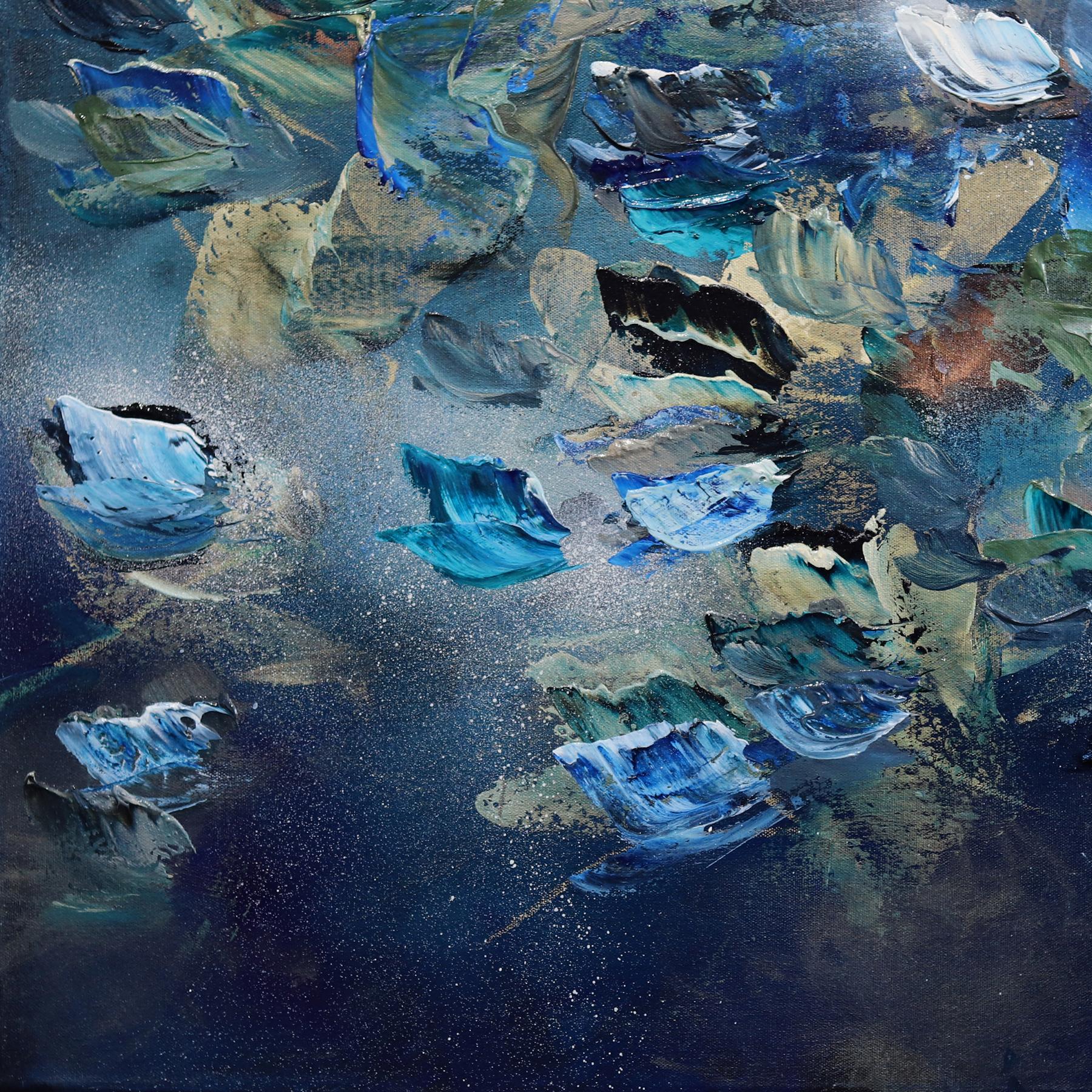 P'longer dans L'Ocean - Pittura astratta floreale di colore blu intenso in vendita 2