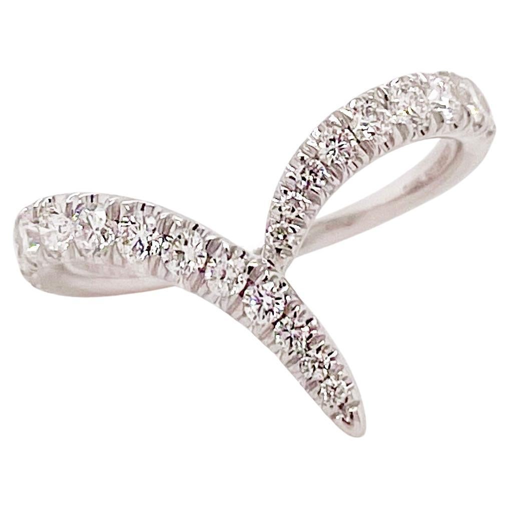 For Sale:  V Diamond Band Ring 14K White Gold, 20 Diamonds in Iconic Design, Wedding Band