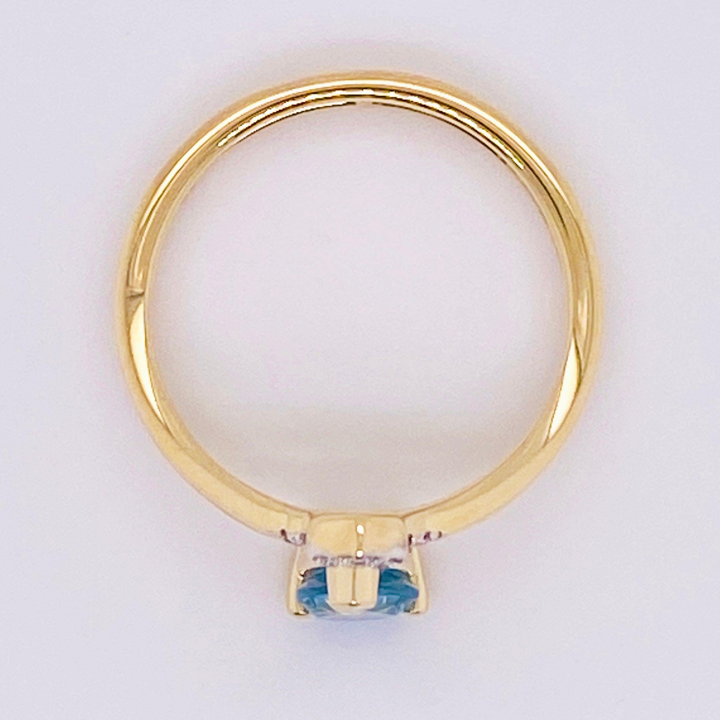 For Sale:  V Diamond Ring, 14 Karat Yellow Gold Pear Blue Topaz, Gabriel & Co. LR51454Y45BT 4